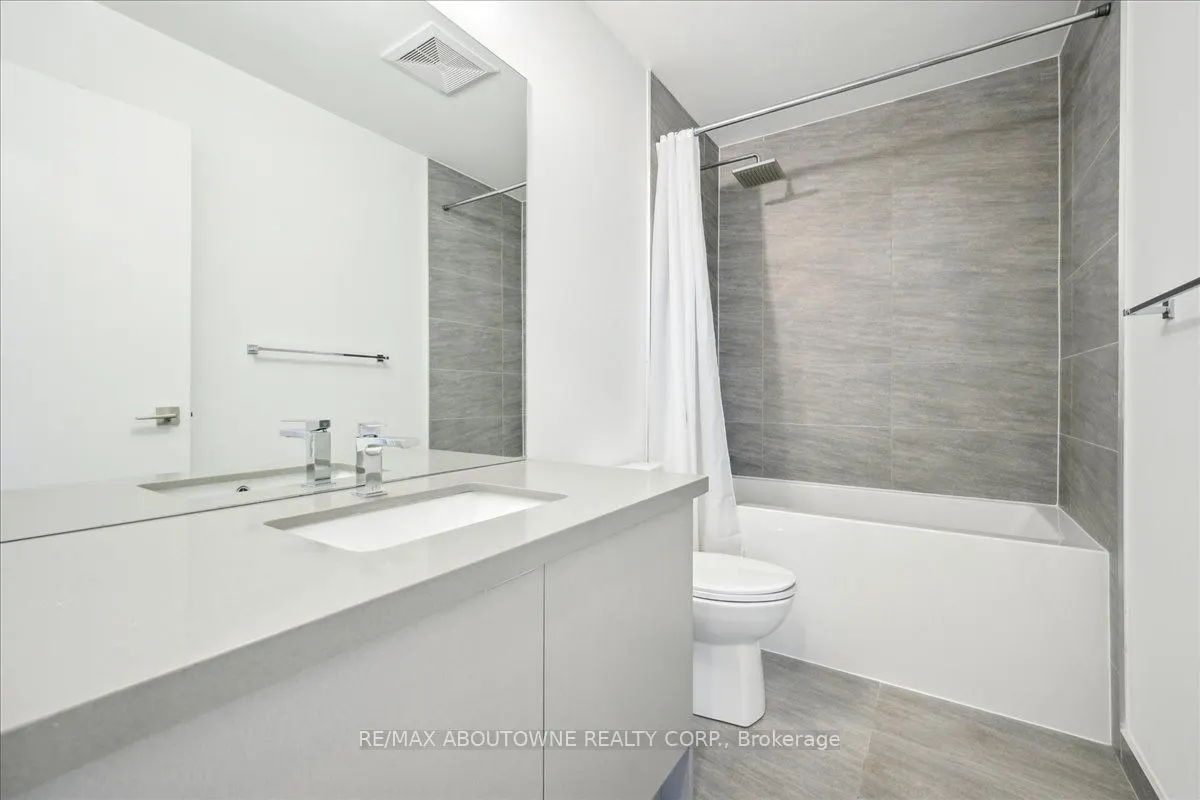 297 Oak Walk Drive, #2203