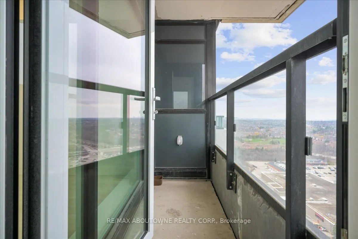 297 Oak Walk Drive, #2203