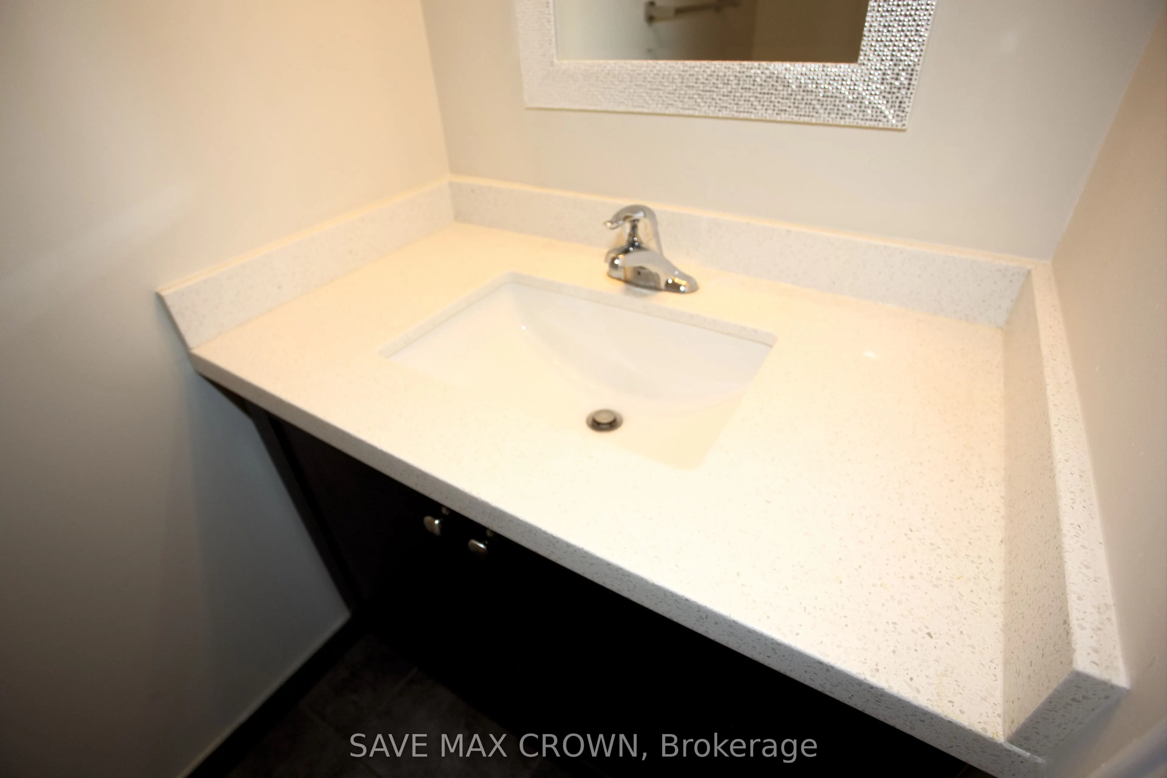 4600 Kimbermount Avenue, #61