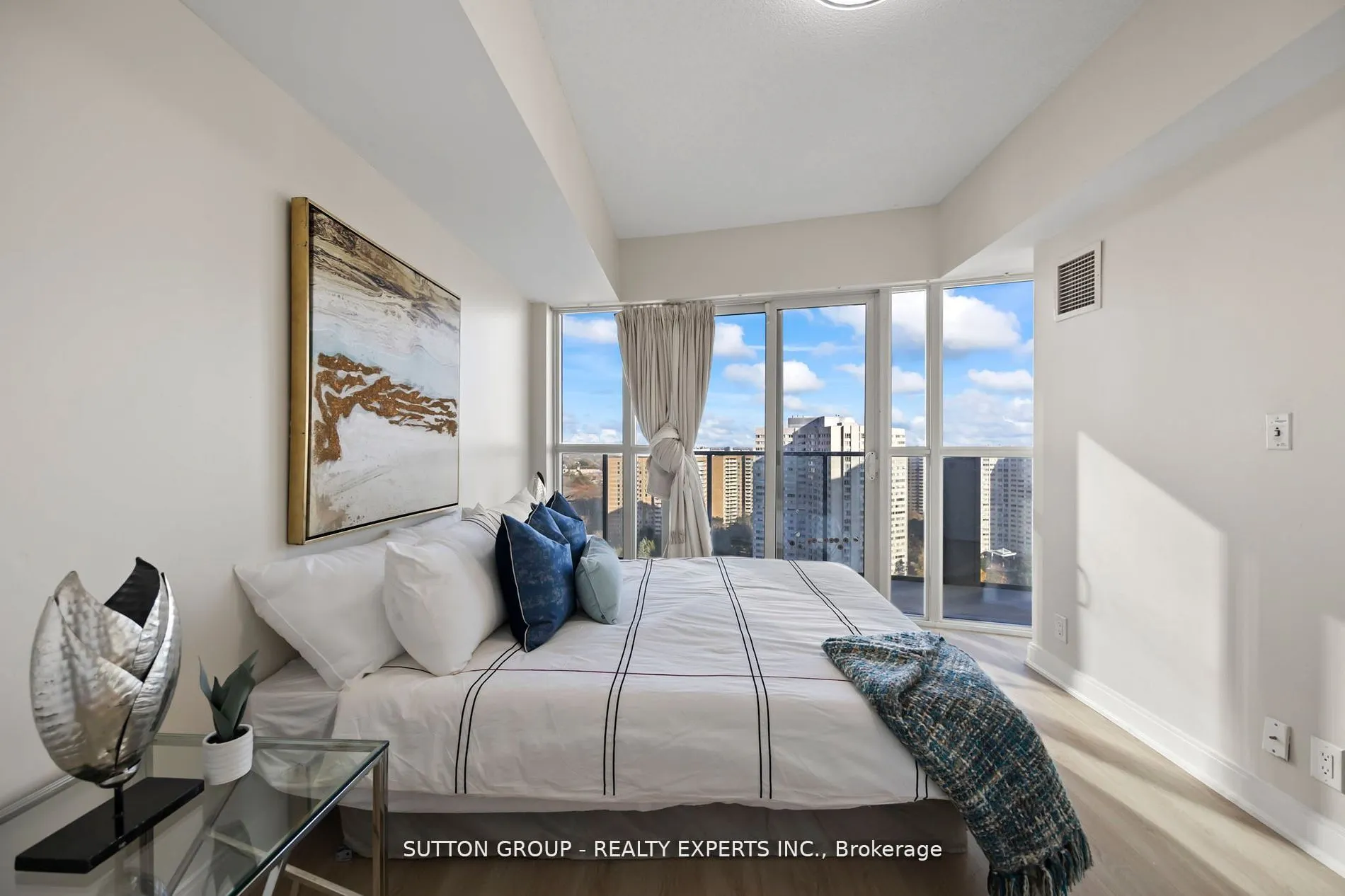 60 Absolute Avenue, #1901