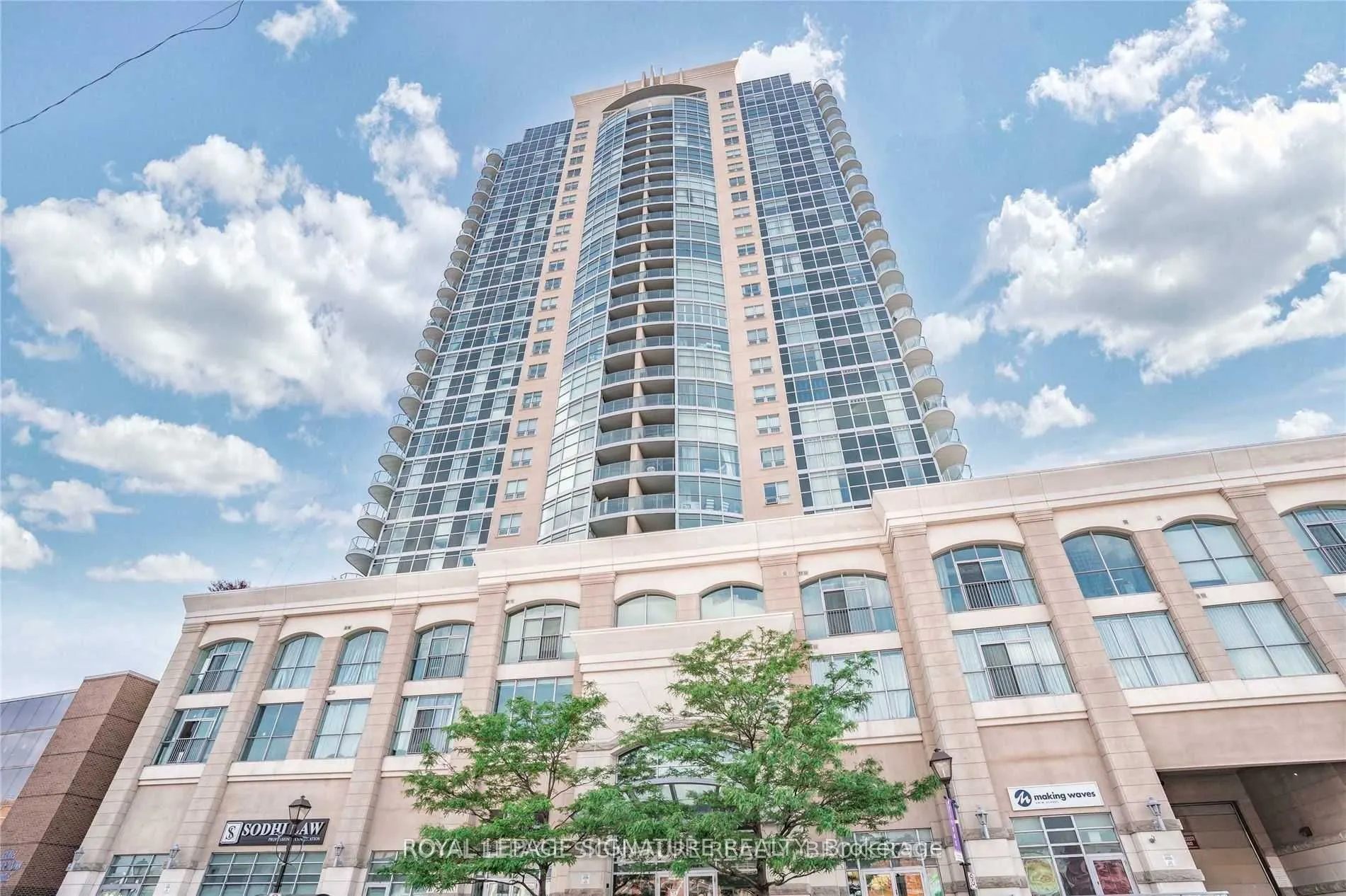 9 George Street N, #612