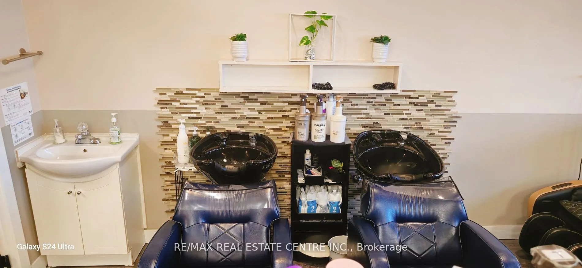 333 Dundas Street E, #206