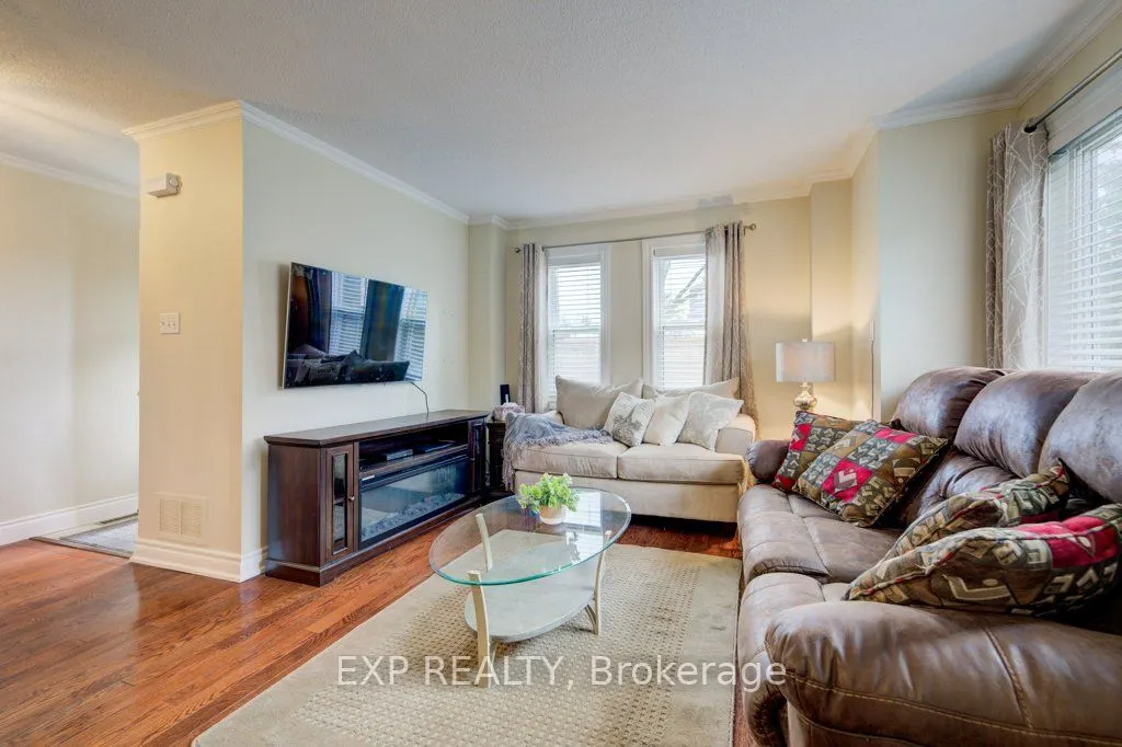 5865 Dalebrook Crescent #57B