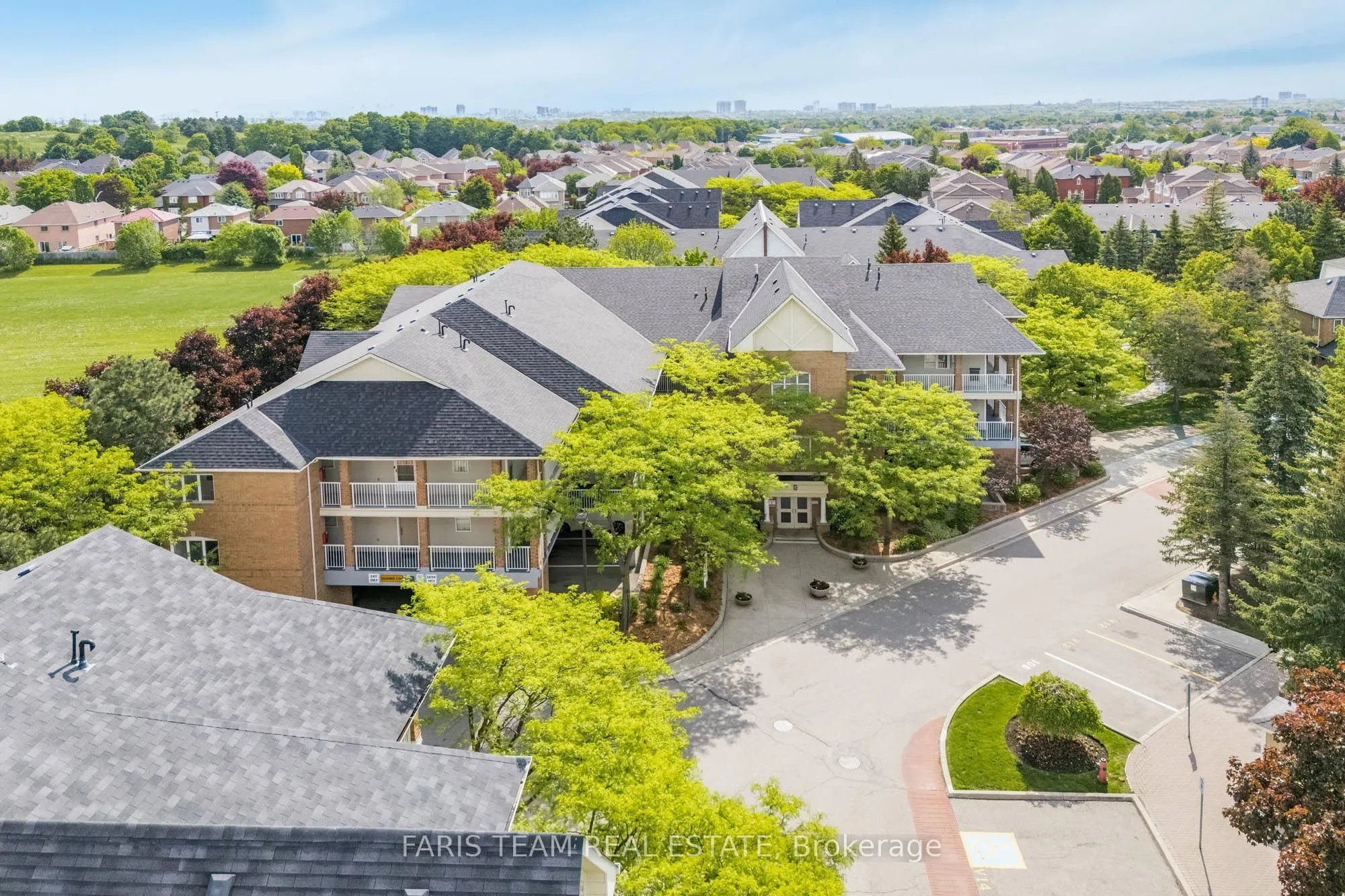 111 Bristol Road E, #112