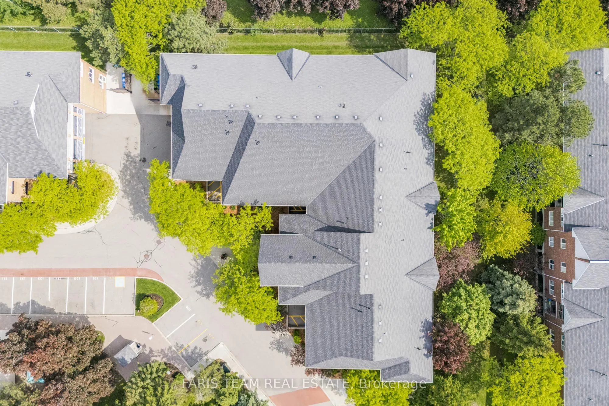 111 Bristol Road E, #112