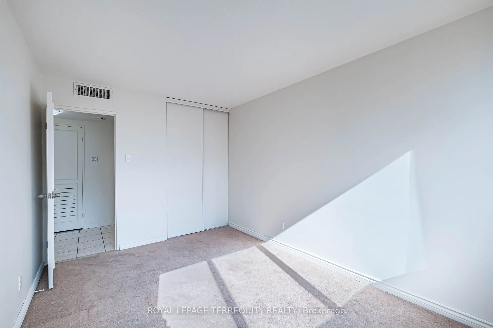 1333 Bloor Street, #211