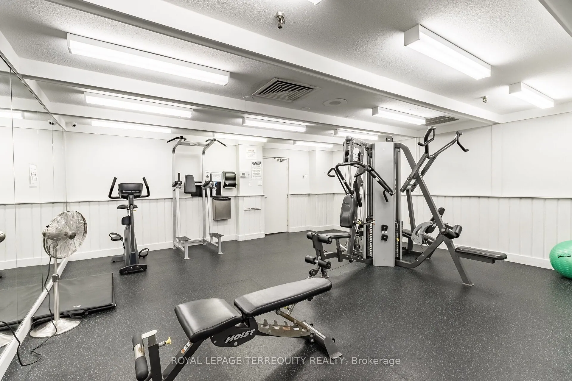 1333 Bloor Street, #211