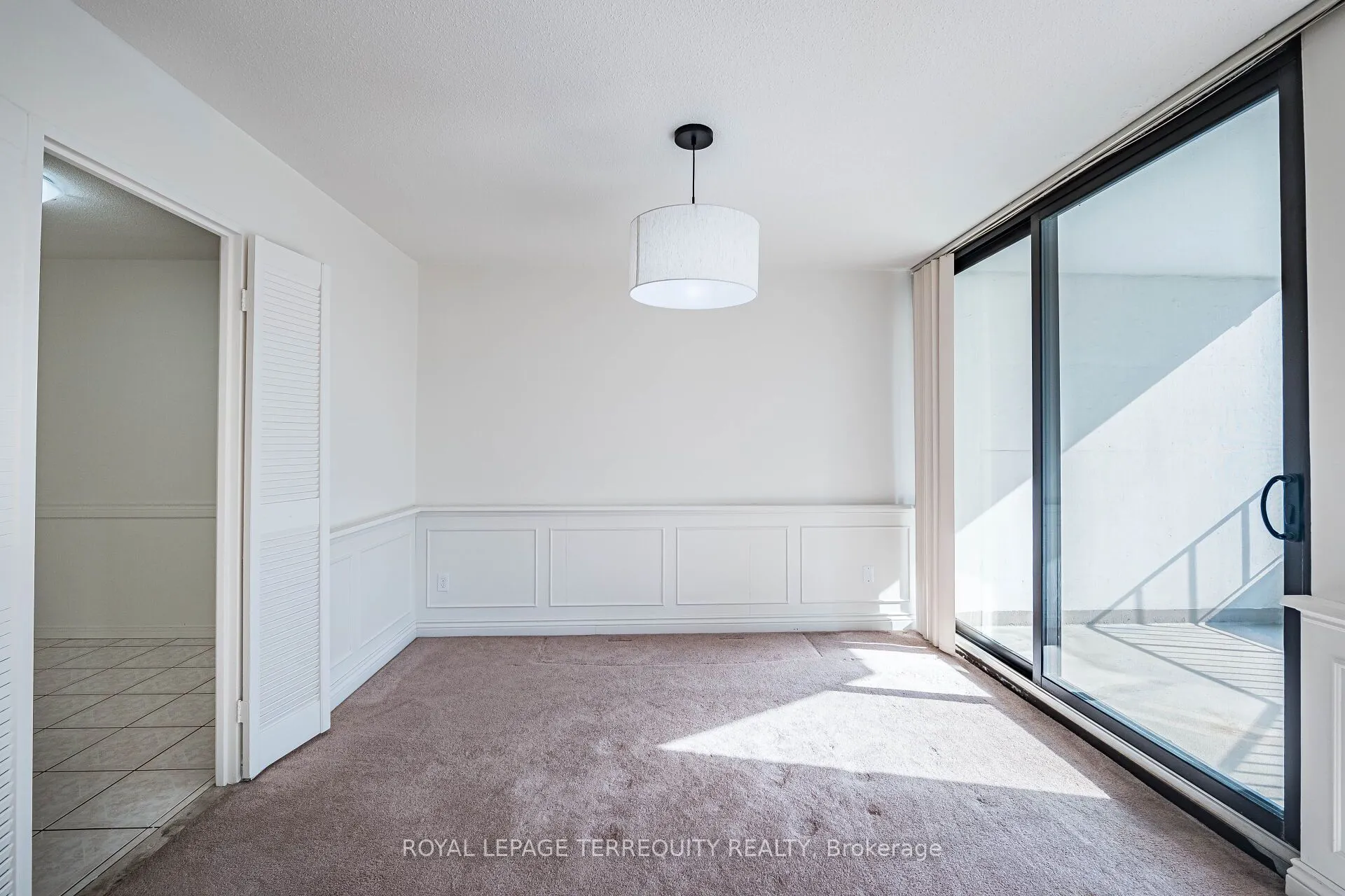 1333 Bloor Street, #211