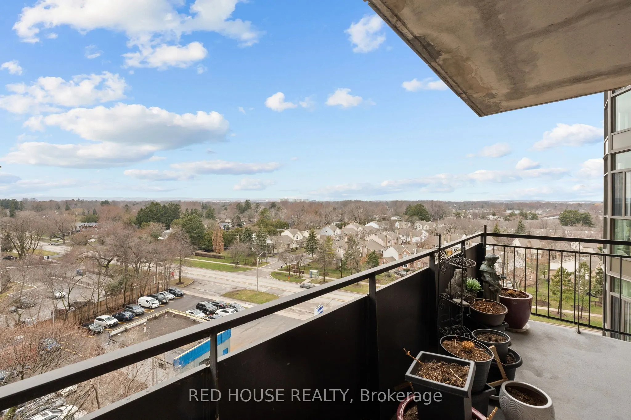 5250 Lakeshore Road #809