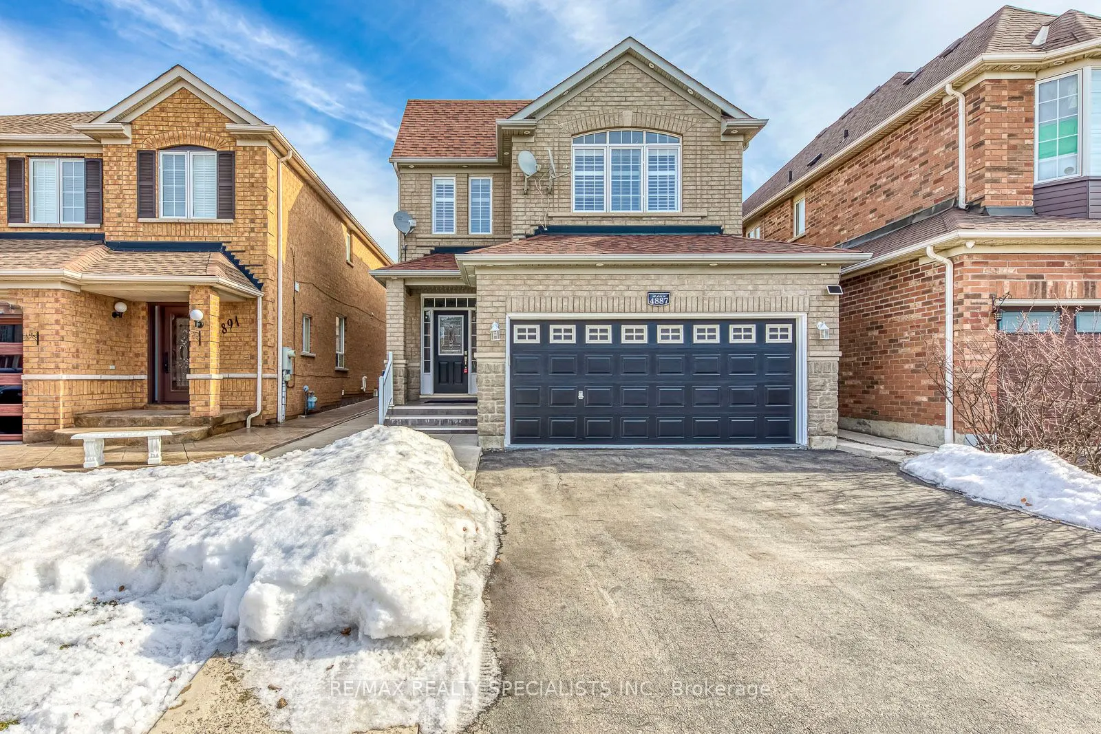 4887 Marble Arch Mews, #Upper & Main