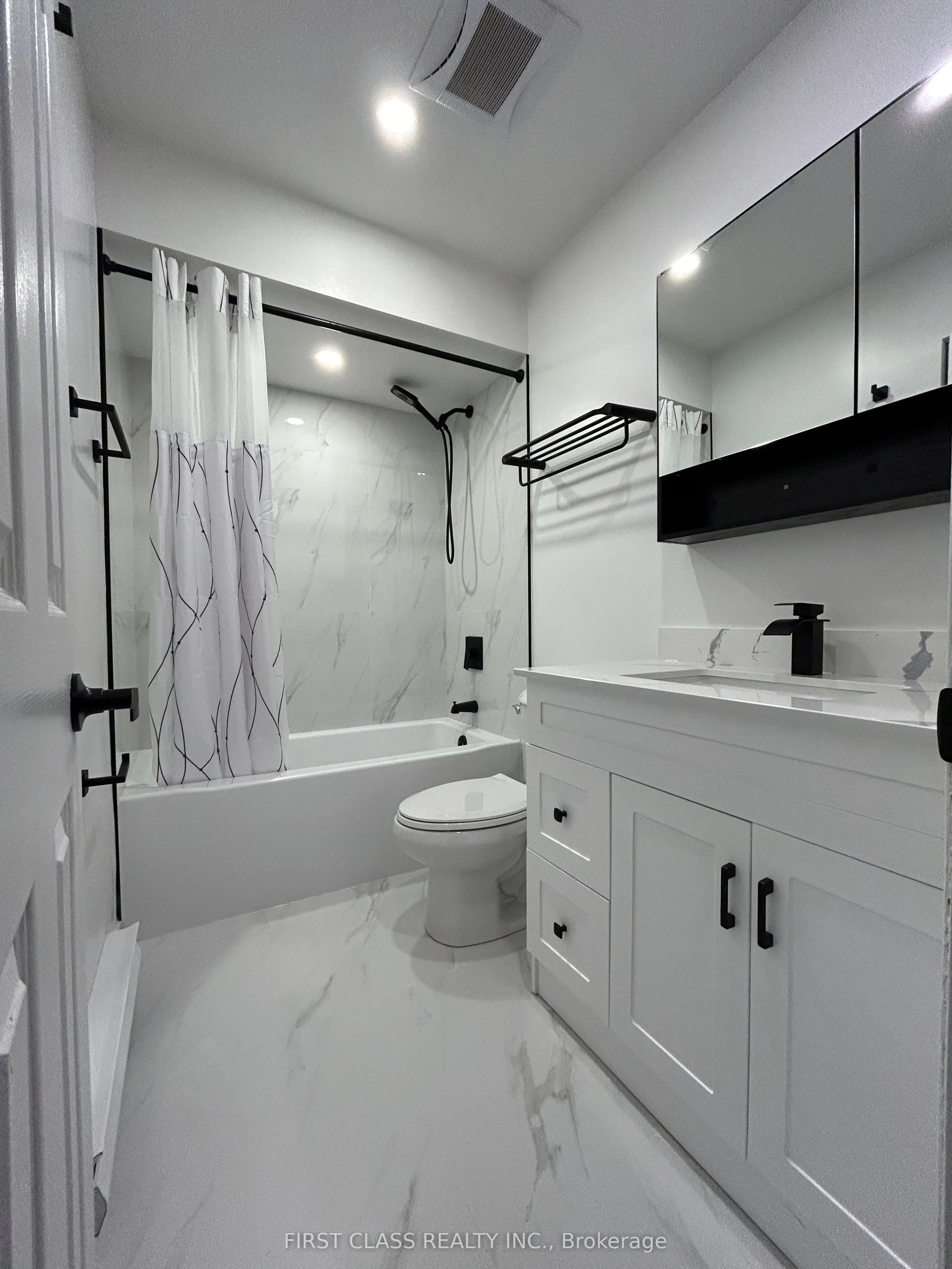 85 William Street, #C