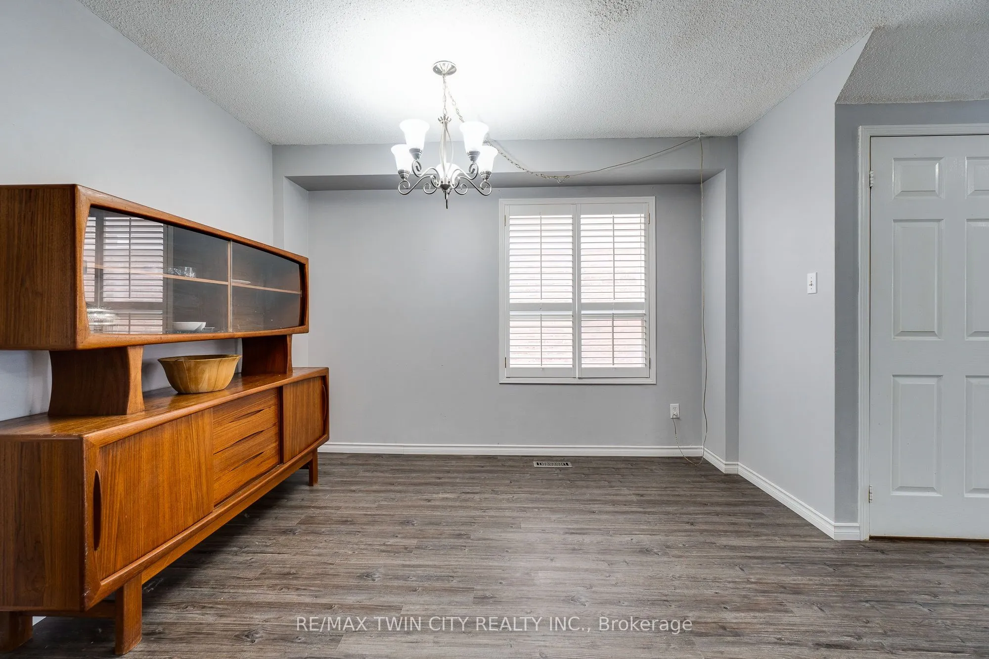 5126 Des Jardines Drive