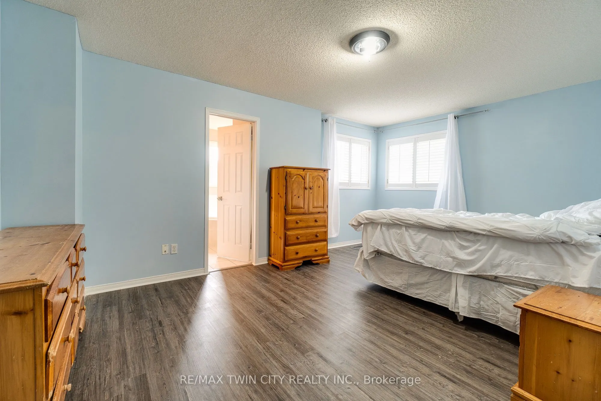 5126 Des Jardines Drive