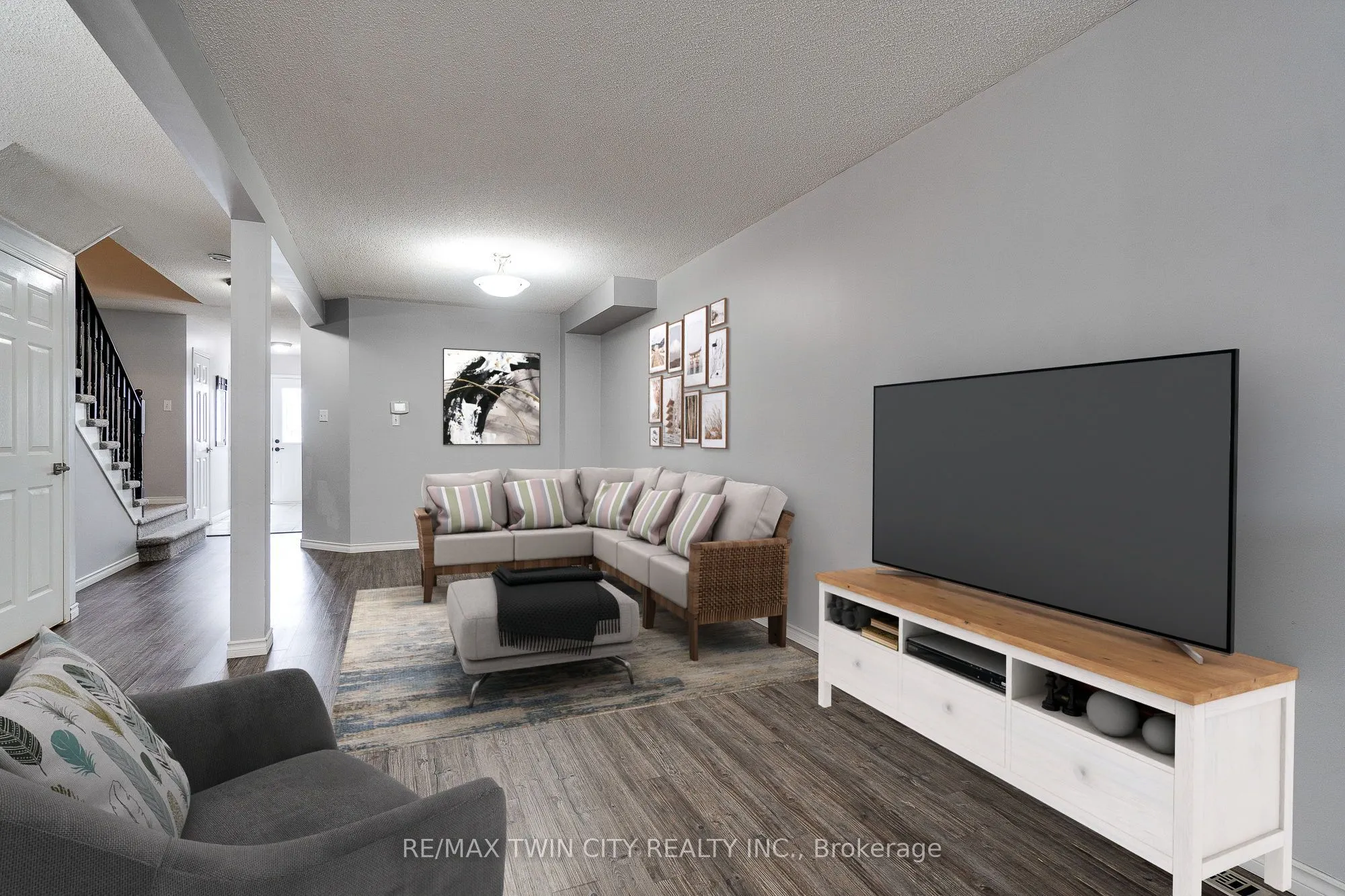 5126 Des Jardines Drive