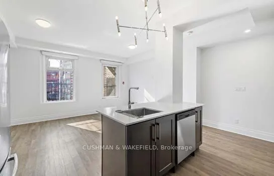 1464 Queen Street W