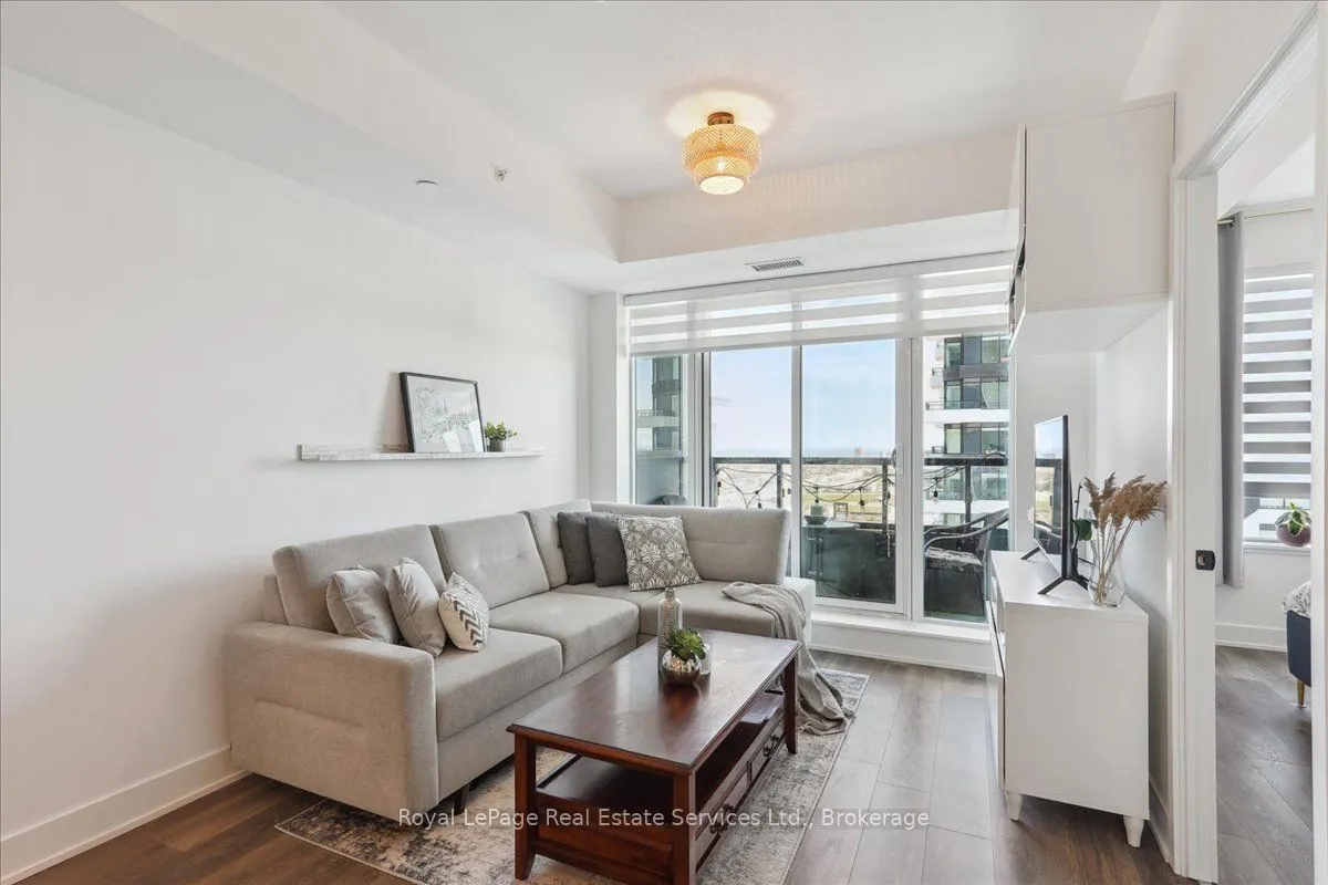 2489 Taunton Road, #1112
