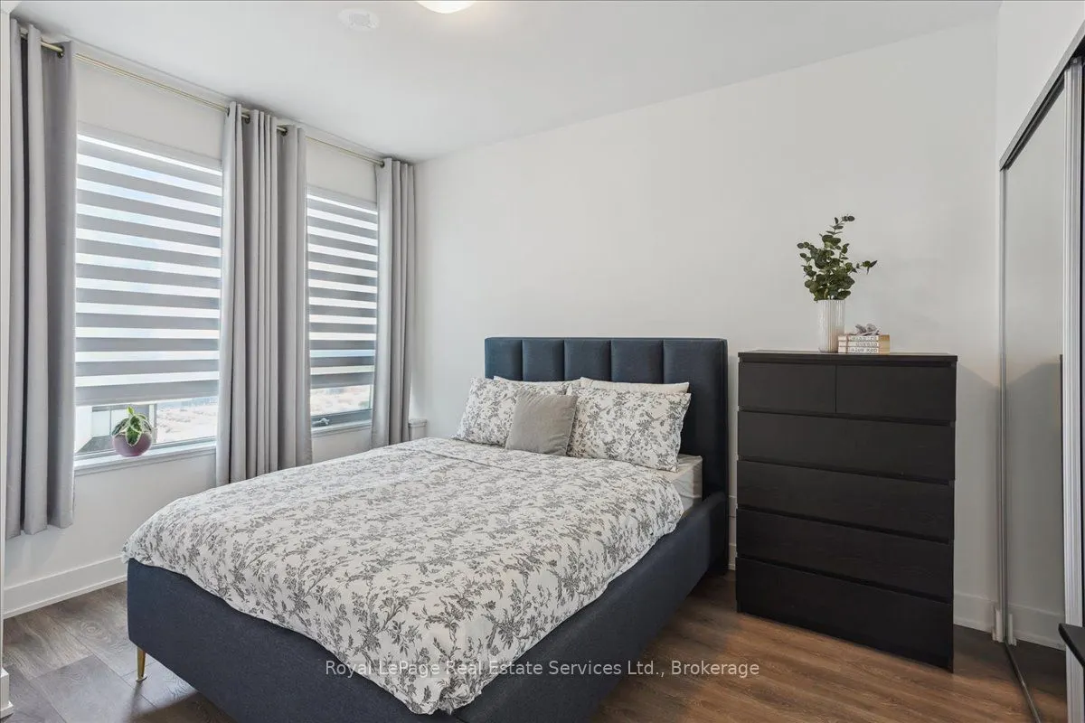 2489 Taunton Road, #1112