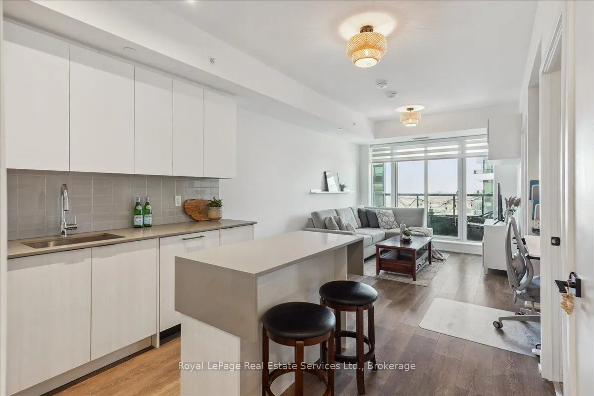 2489 Taunton Road, #1112