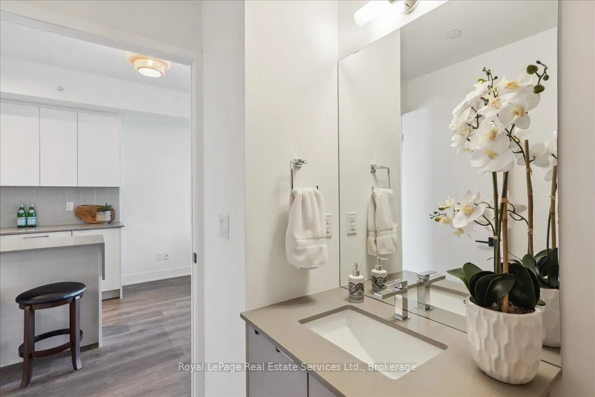 2489 Taunton Road, #1112
