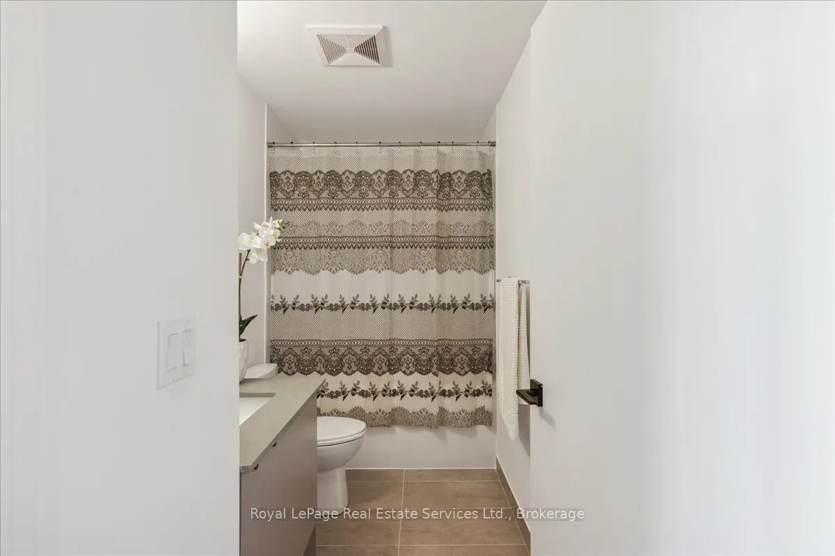 2489 Taunton Road, #1112