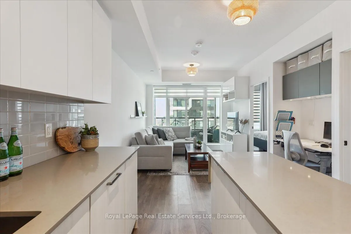 2489 Taunton Road, #1112