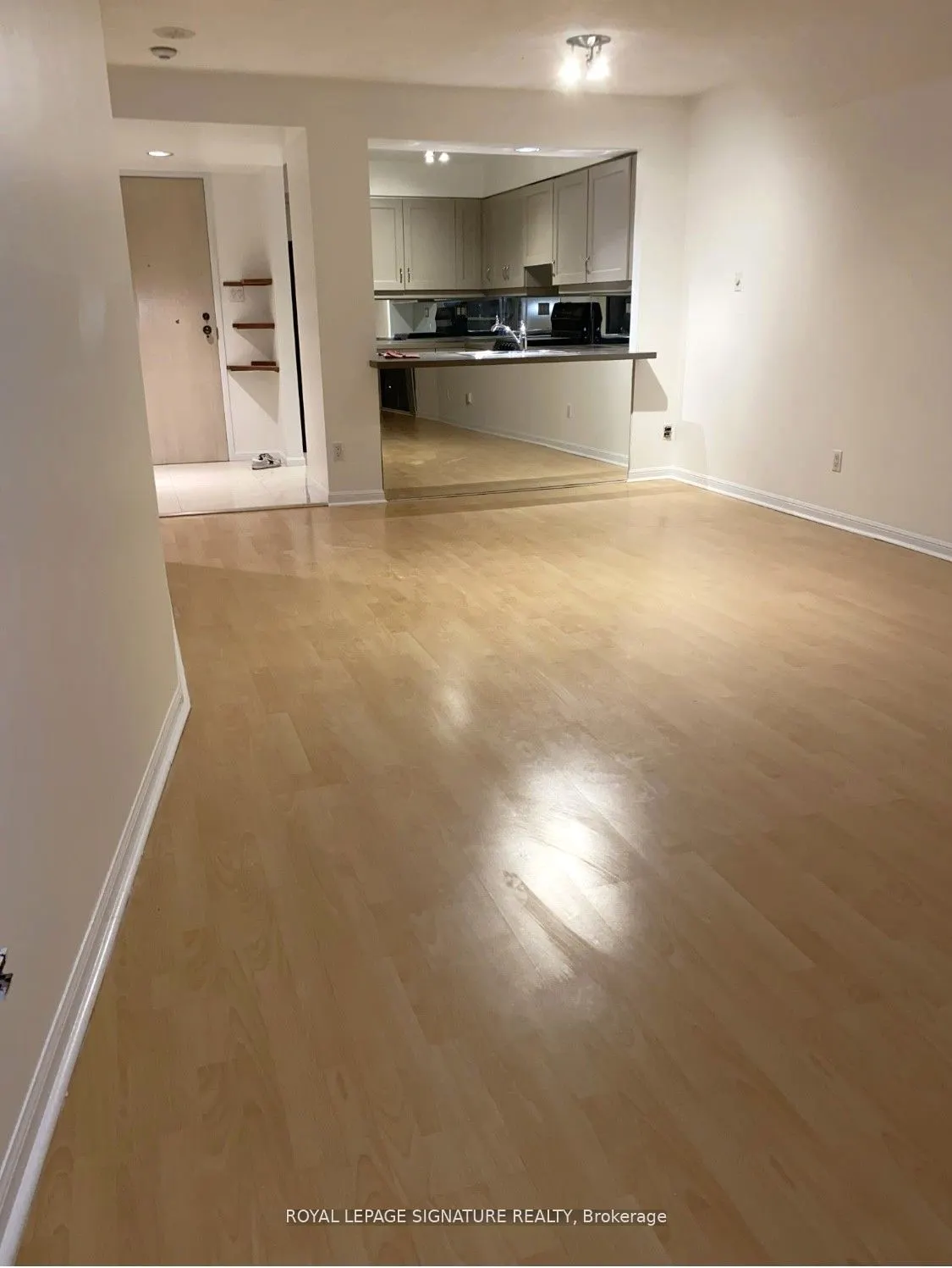 50 Eglinton Avenue W, #1010