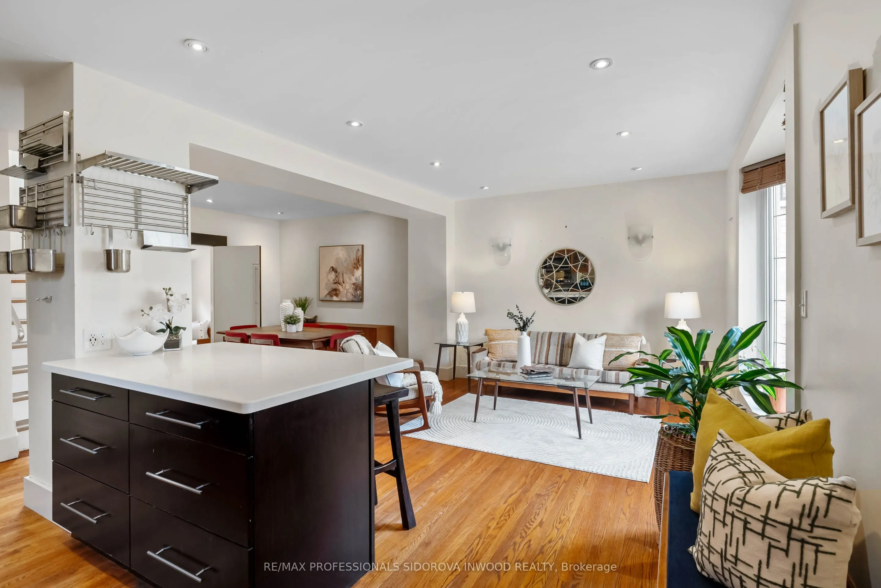 50 South Kingsway