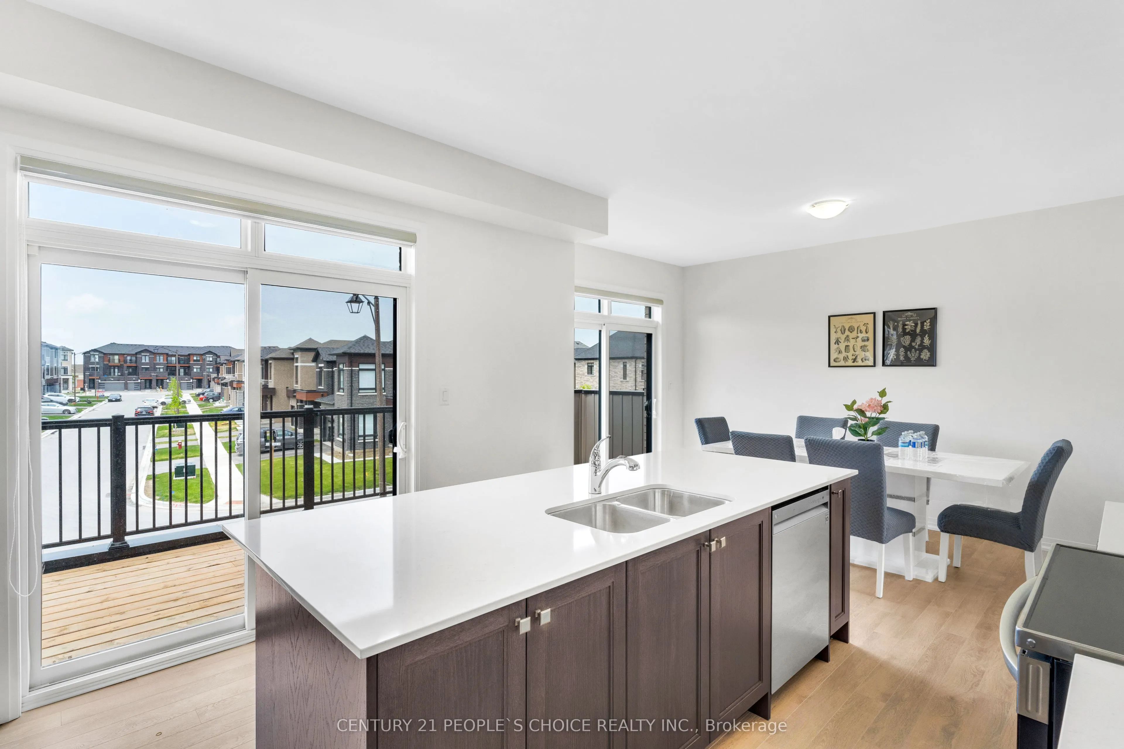 18 Skyridge Drive