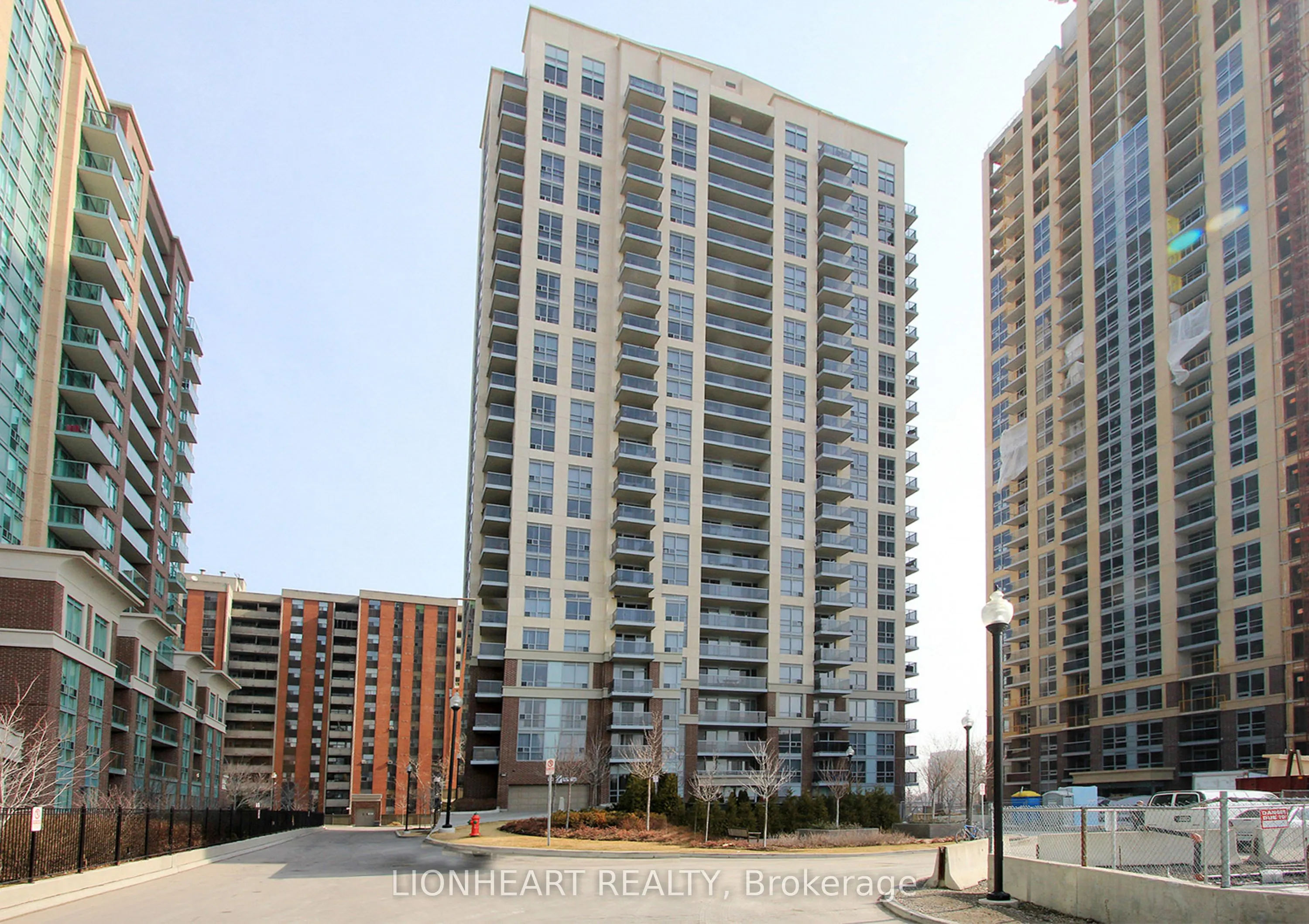 5 Michael Power Place, #709