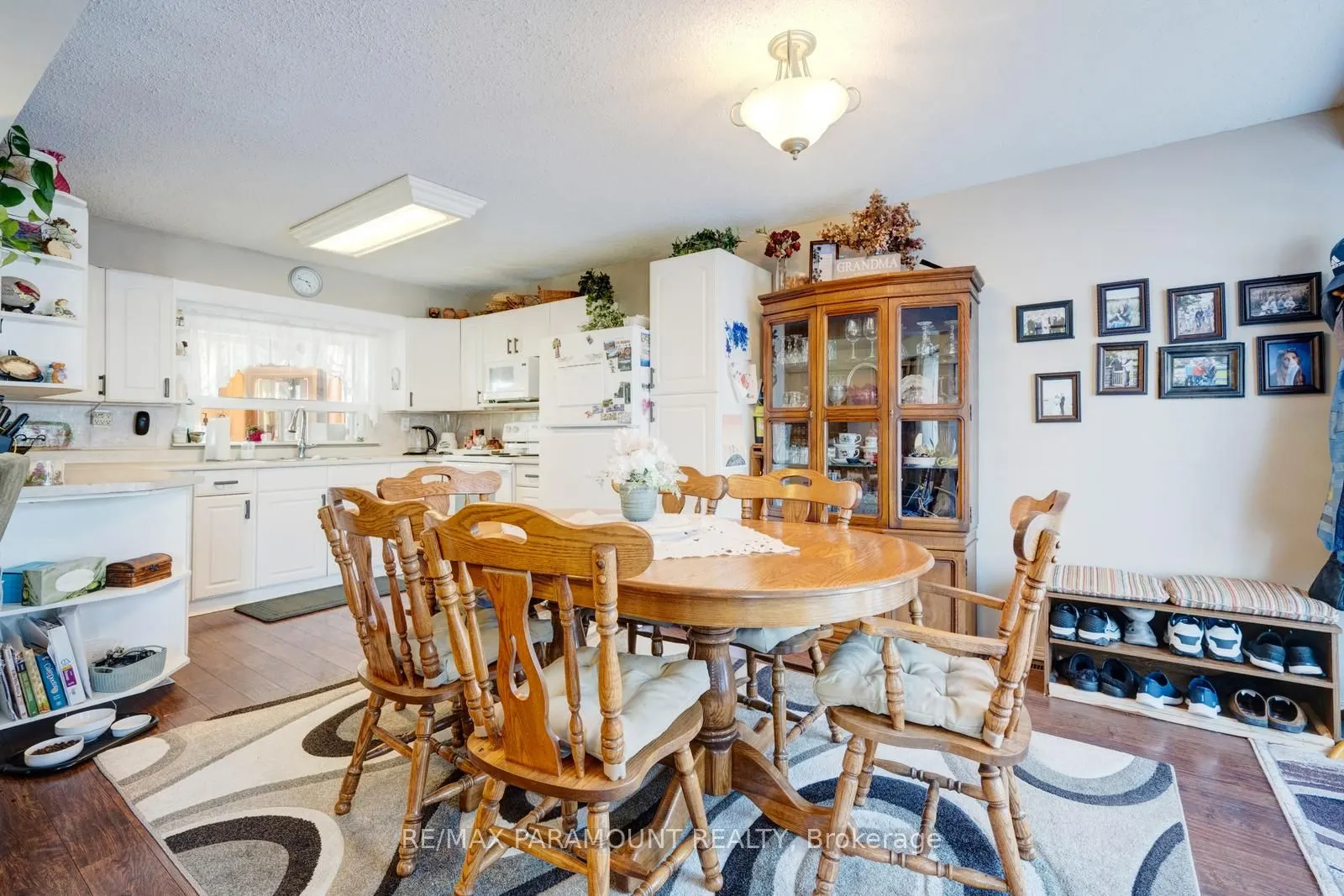 16 Irwin Crescent