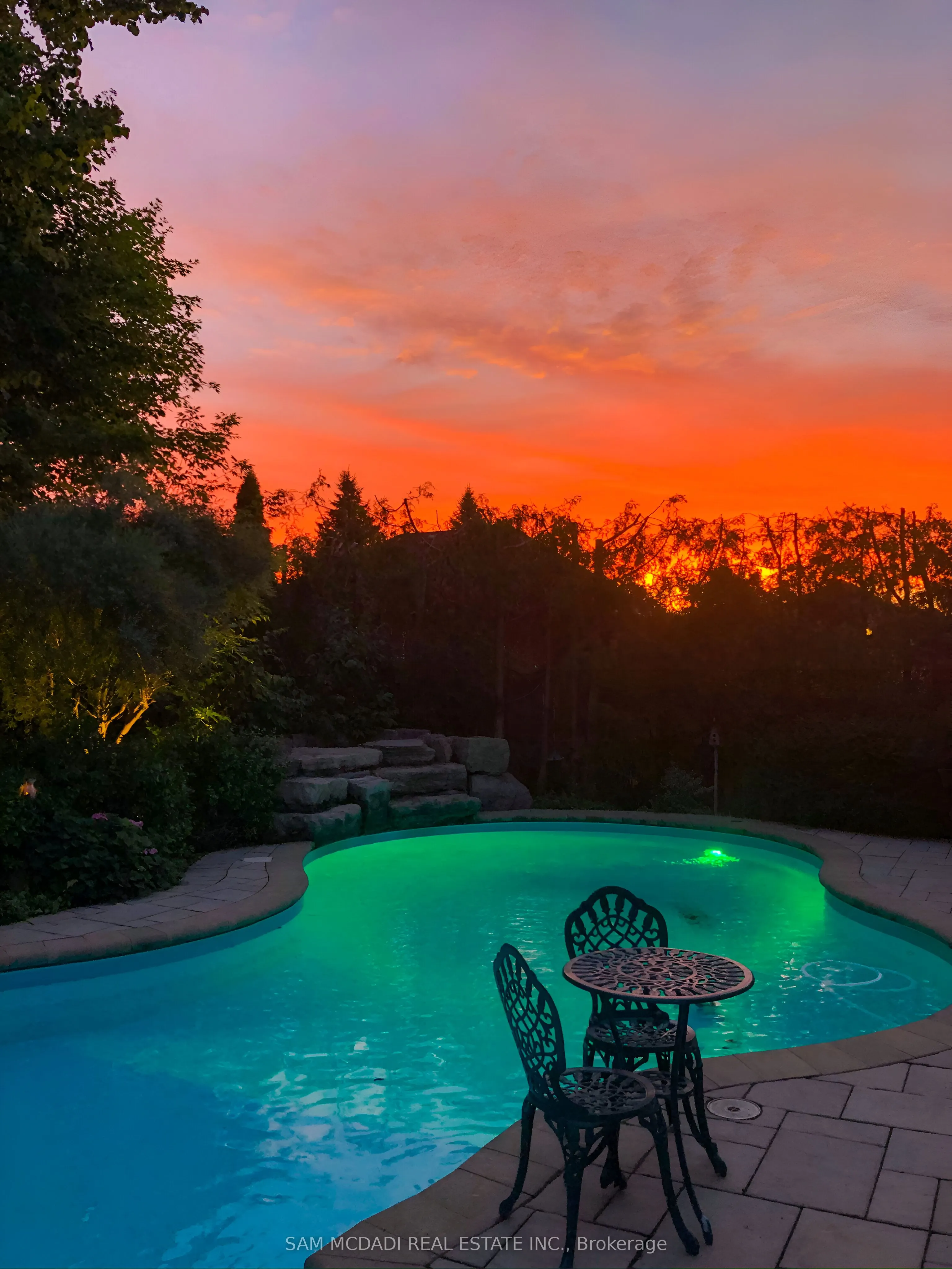 5198 Forest Ridge Drive
