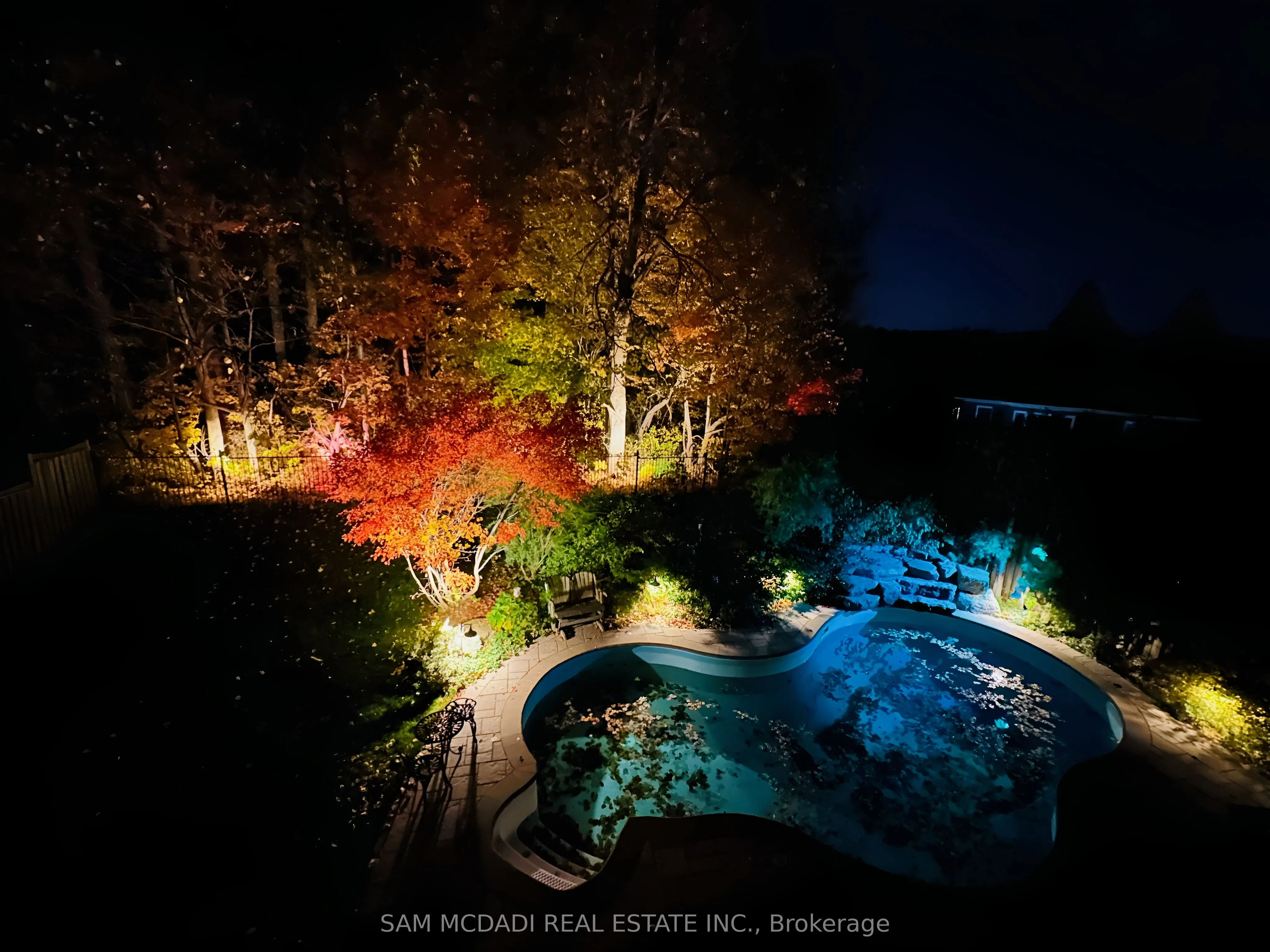 5198 Forest Ridge Drive