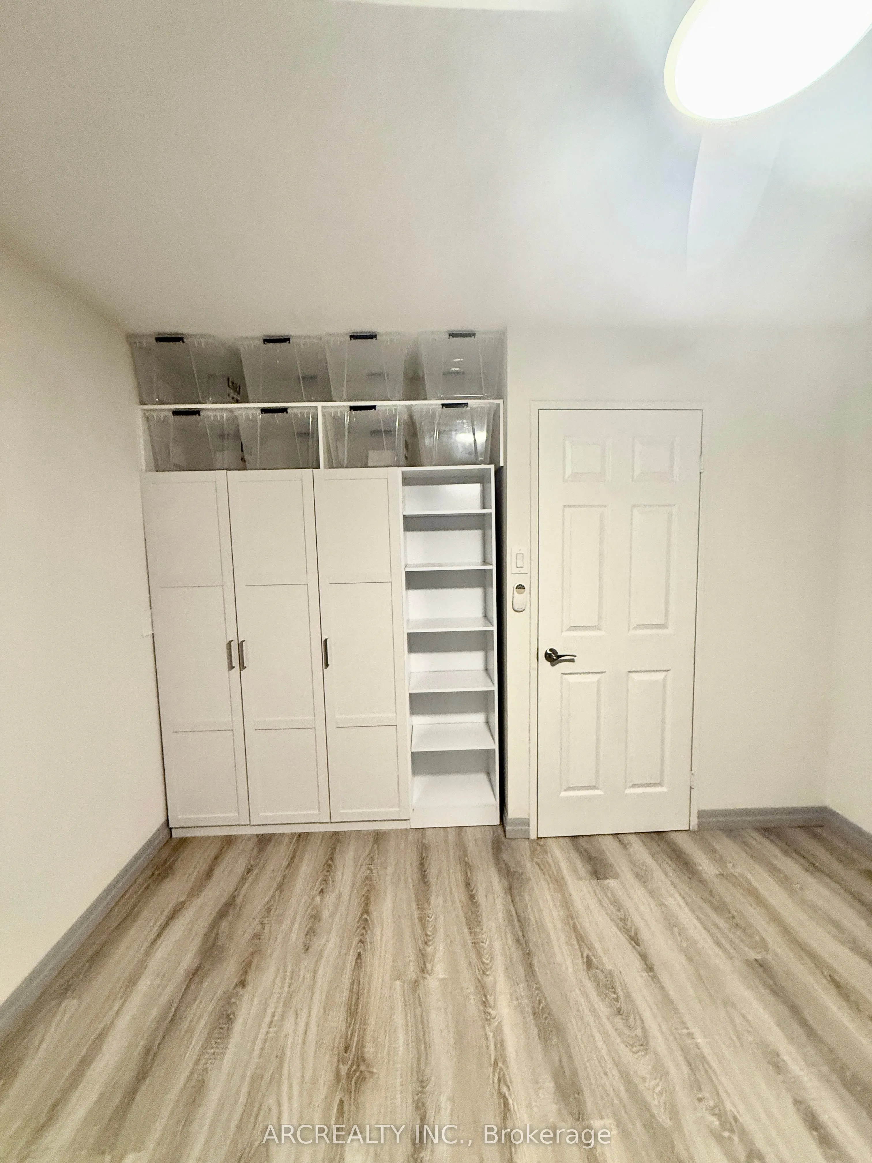 4673 Jane Street E, #1007