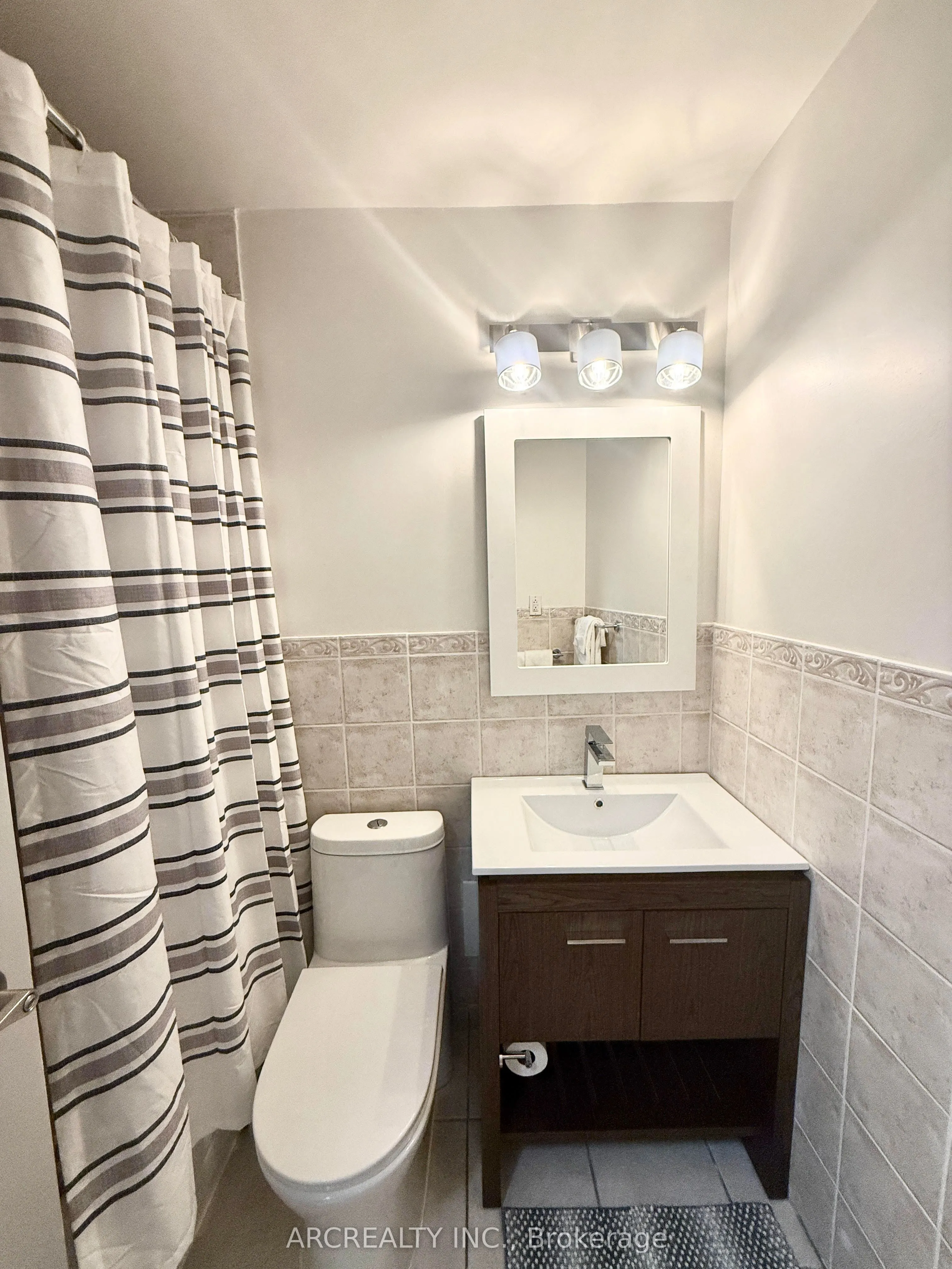 4673 Jane Street E, #1007