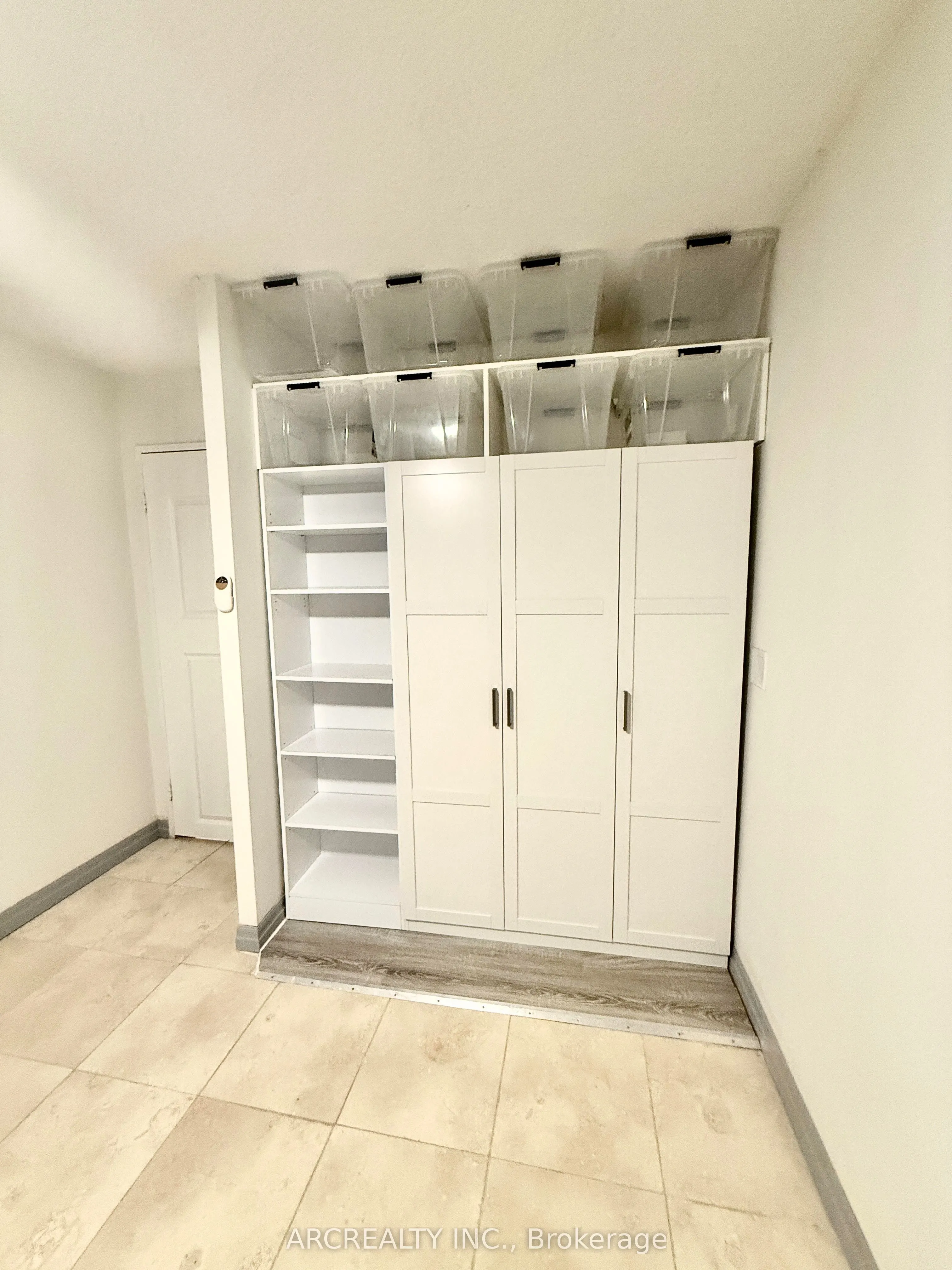 4673 Jane Street E, #1007