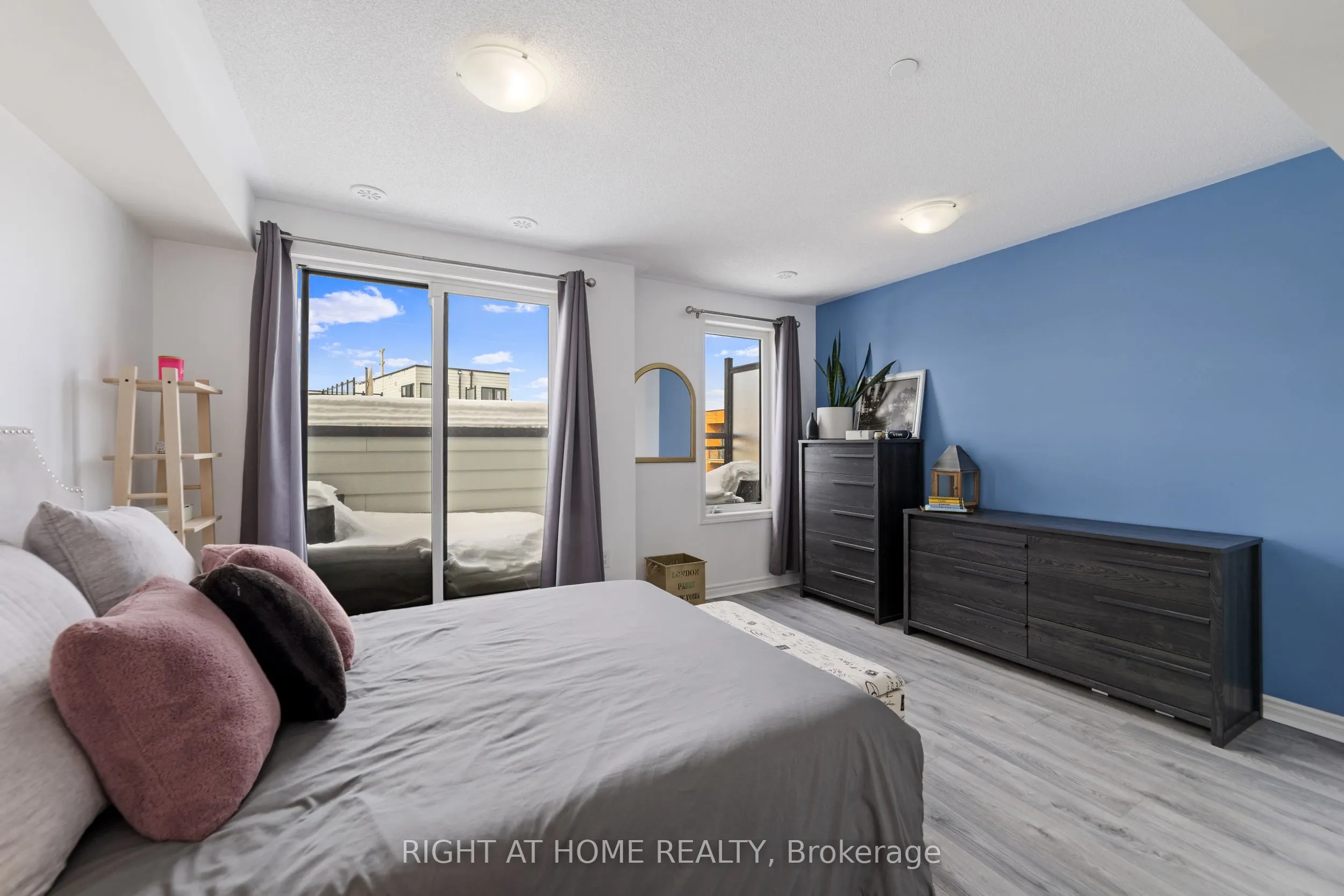 1155 Stroud Lane #2
