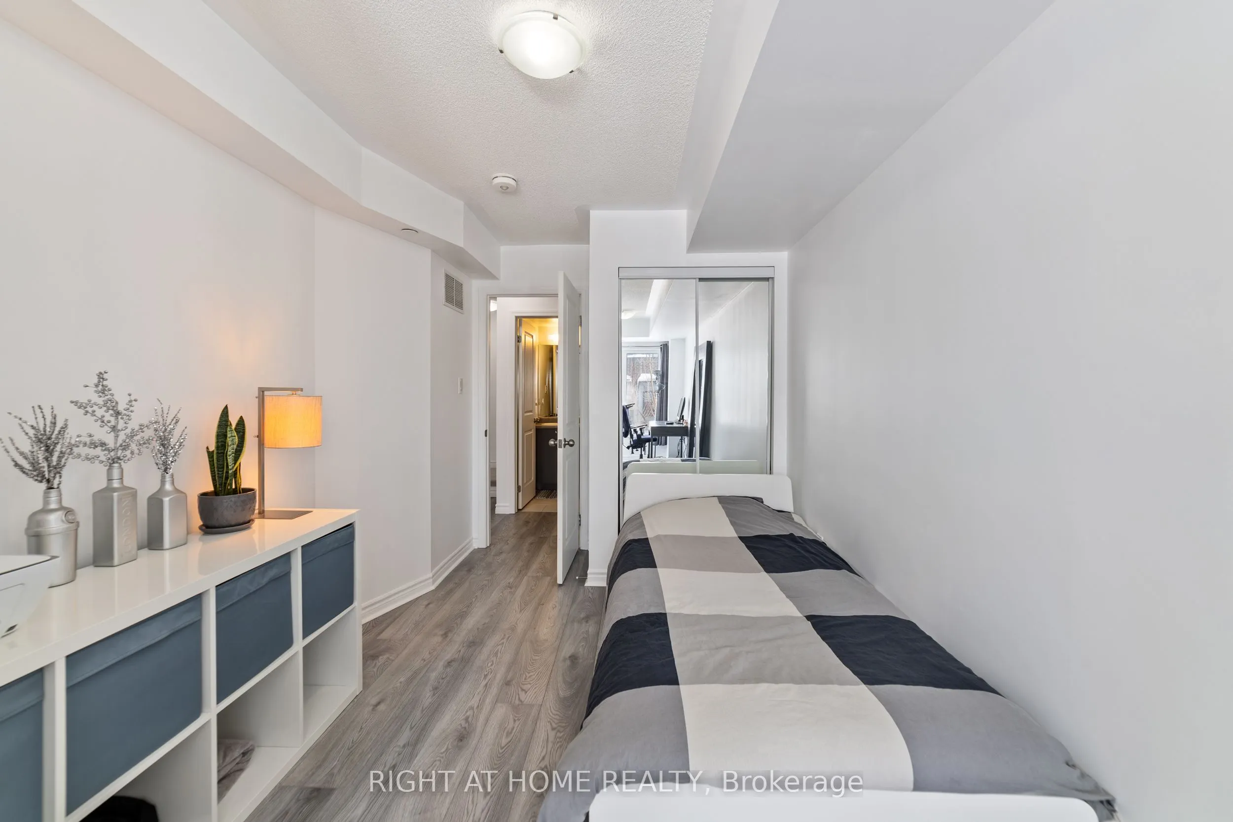 1155 Stroud Lane #2