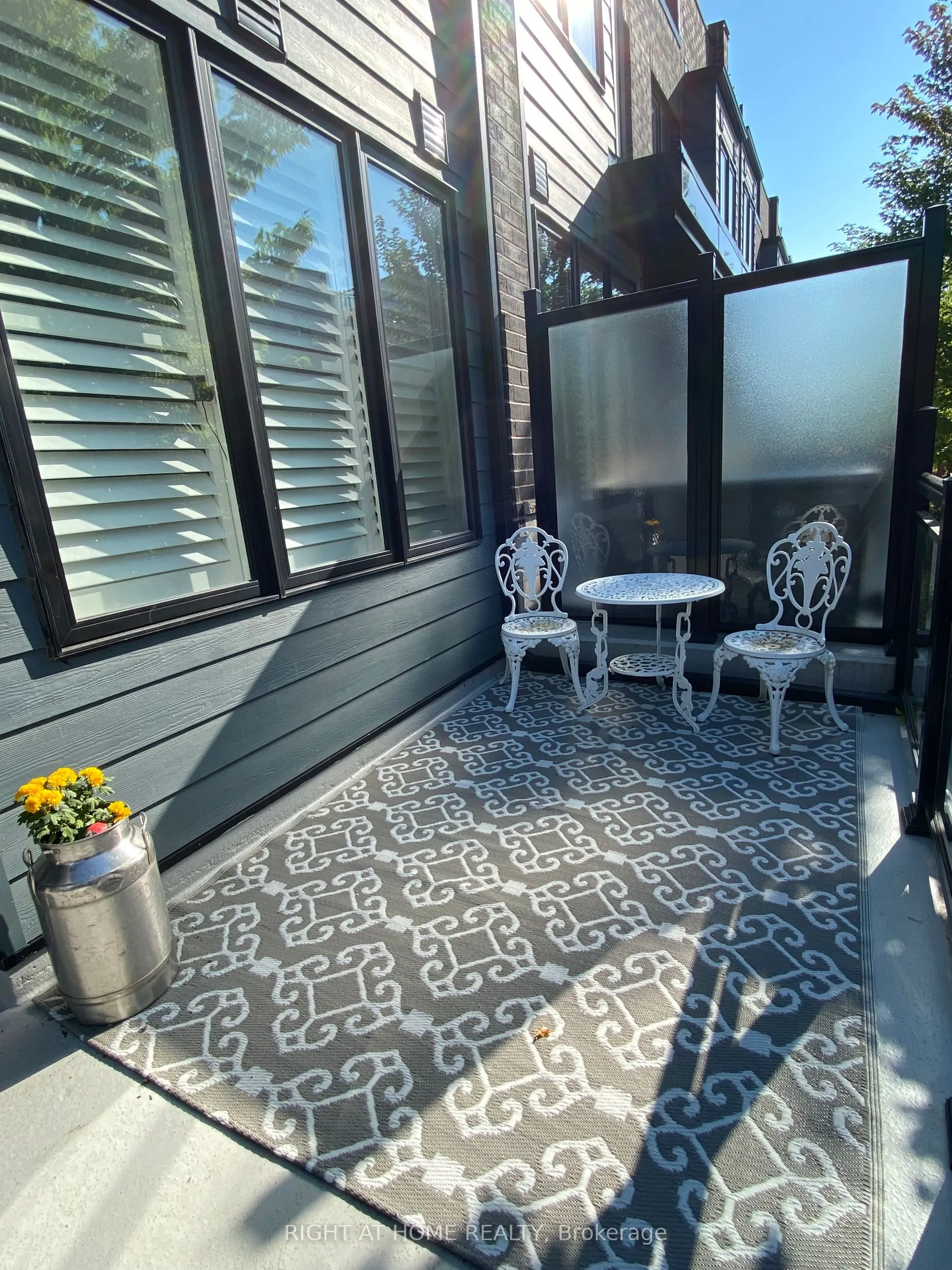 1155 Stroud Lane #2
