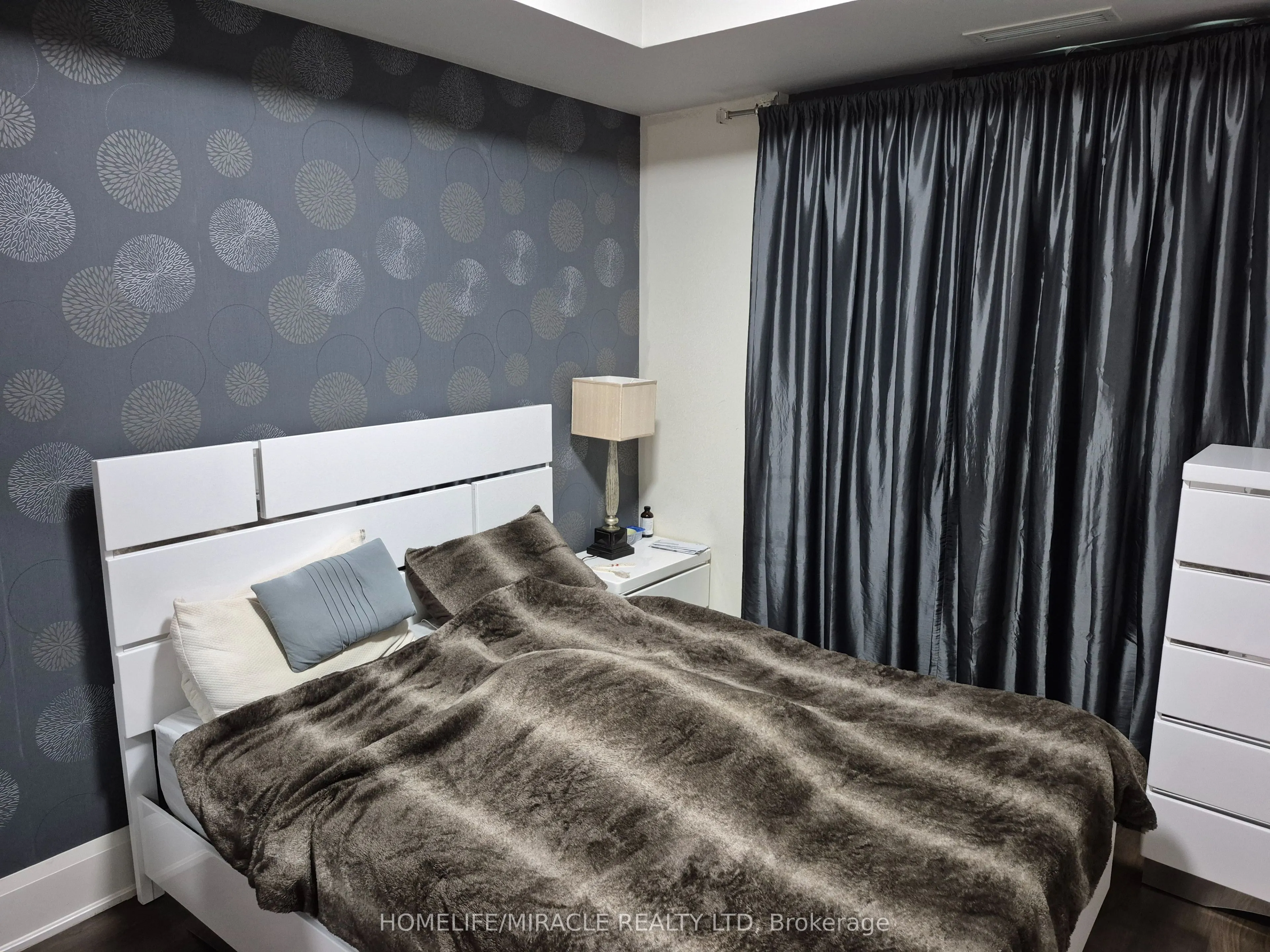 45 Yorkland Boulevard #209