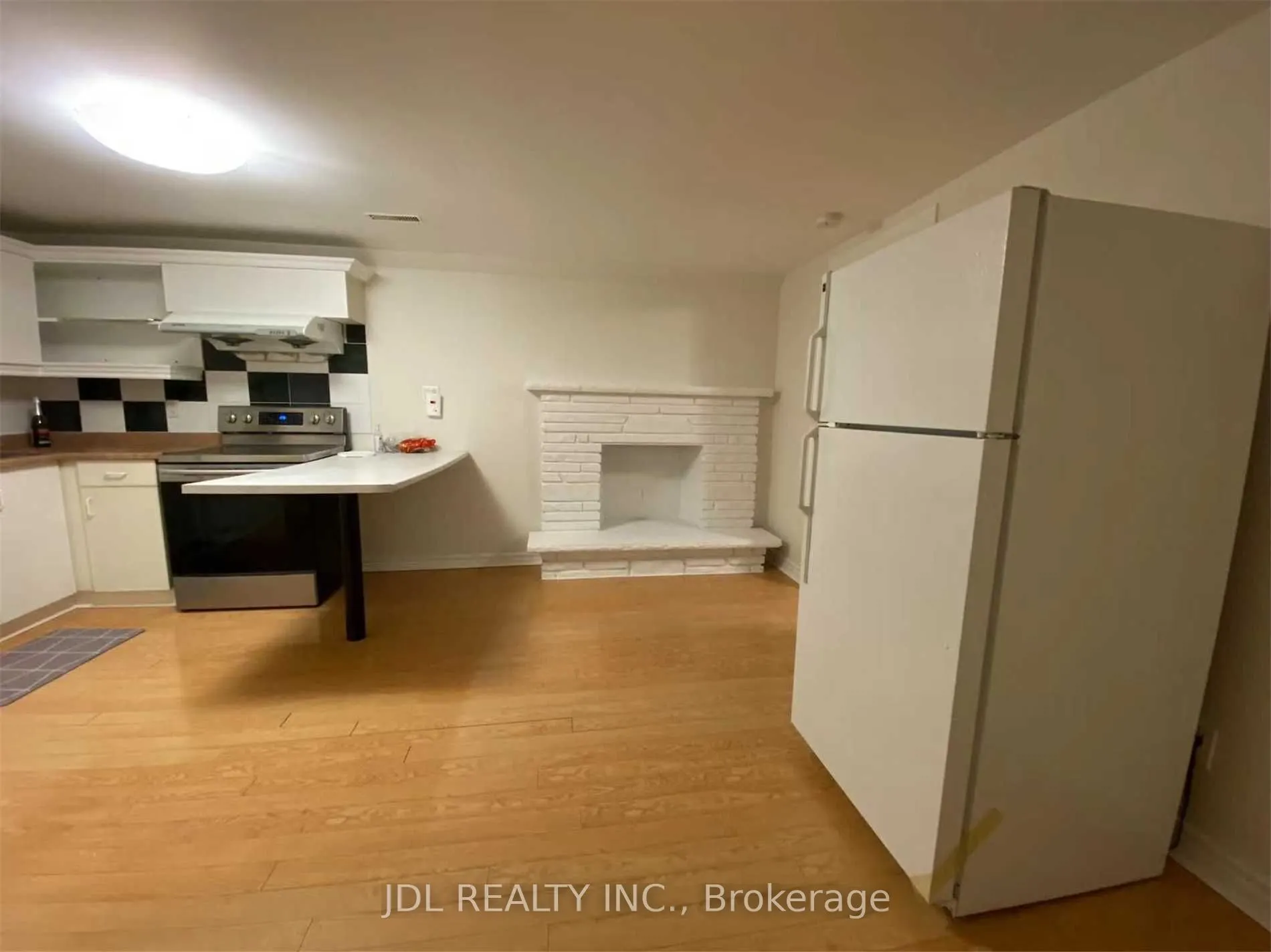 857 Westlock Road, #lower