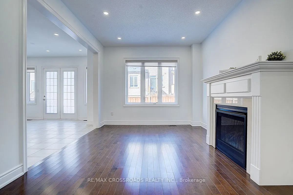 423 Grindstone Trail