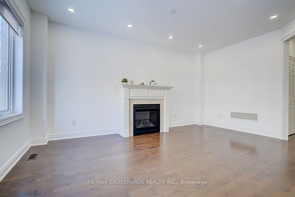 423 Grindstone Trail