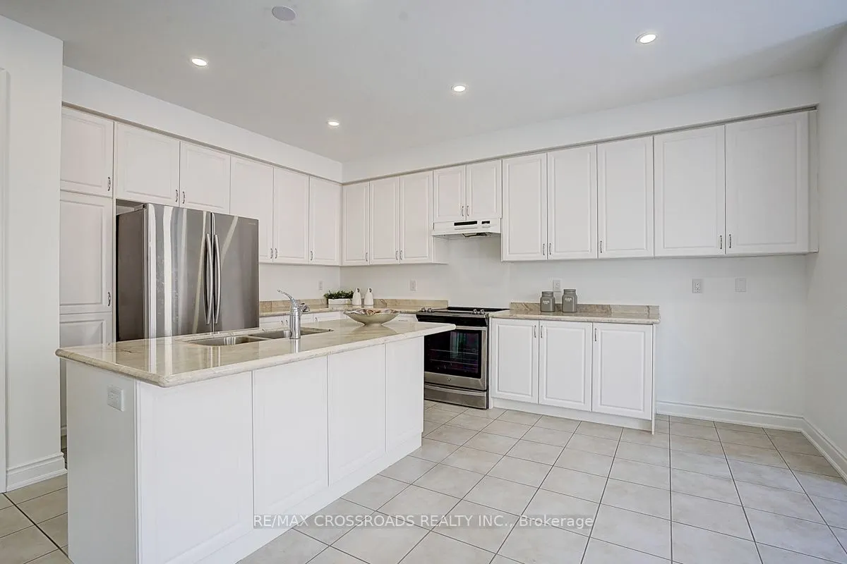 423 Grindstone Trail