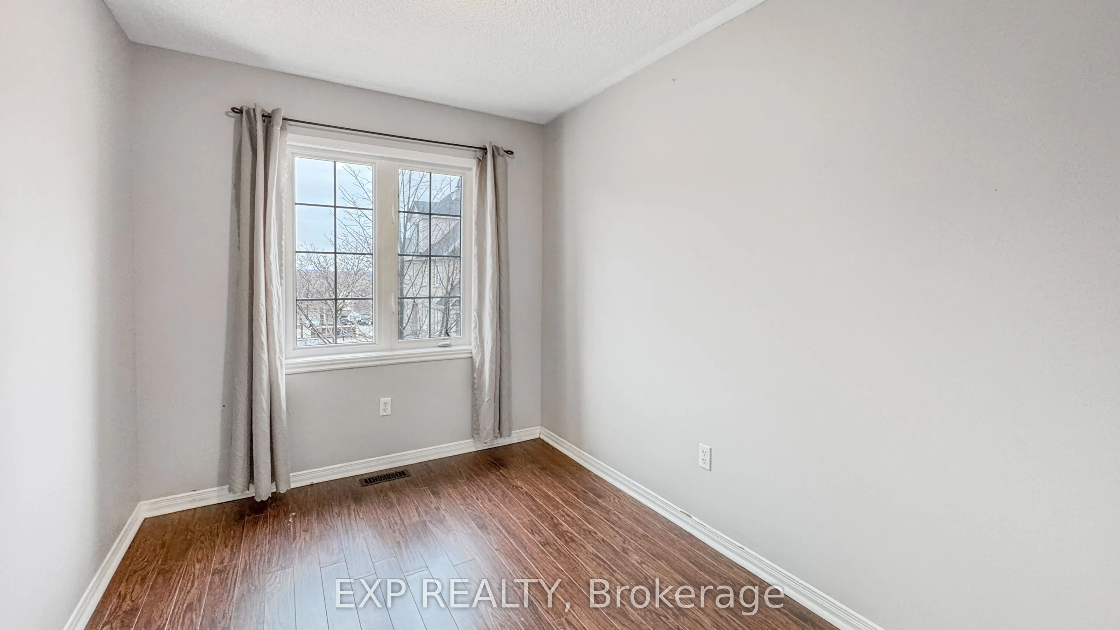 5260 Mcfarren Boulevard, #128