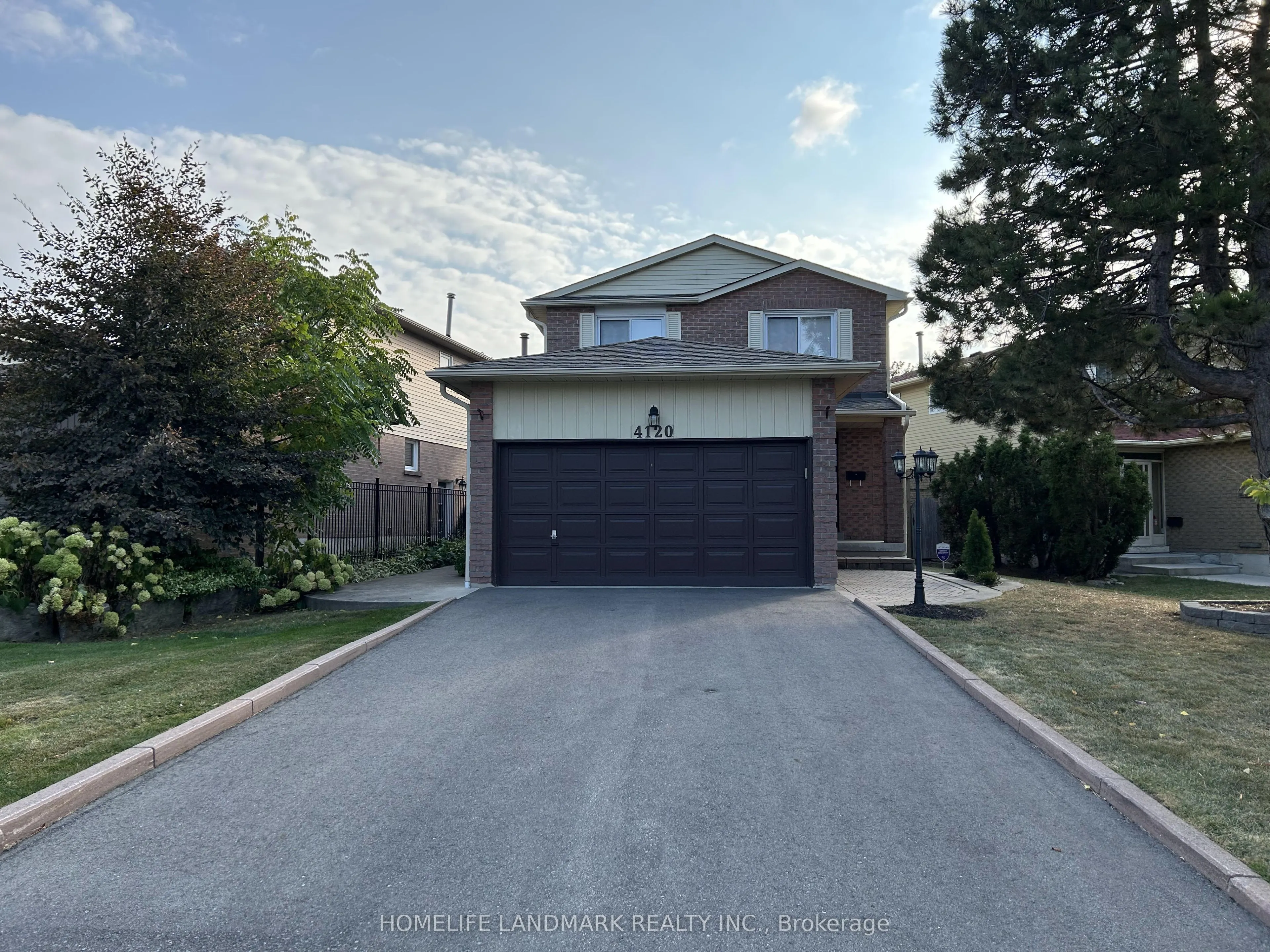 4120 Chadburn Crescent