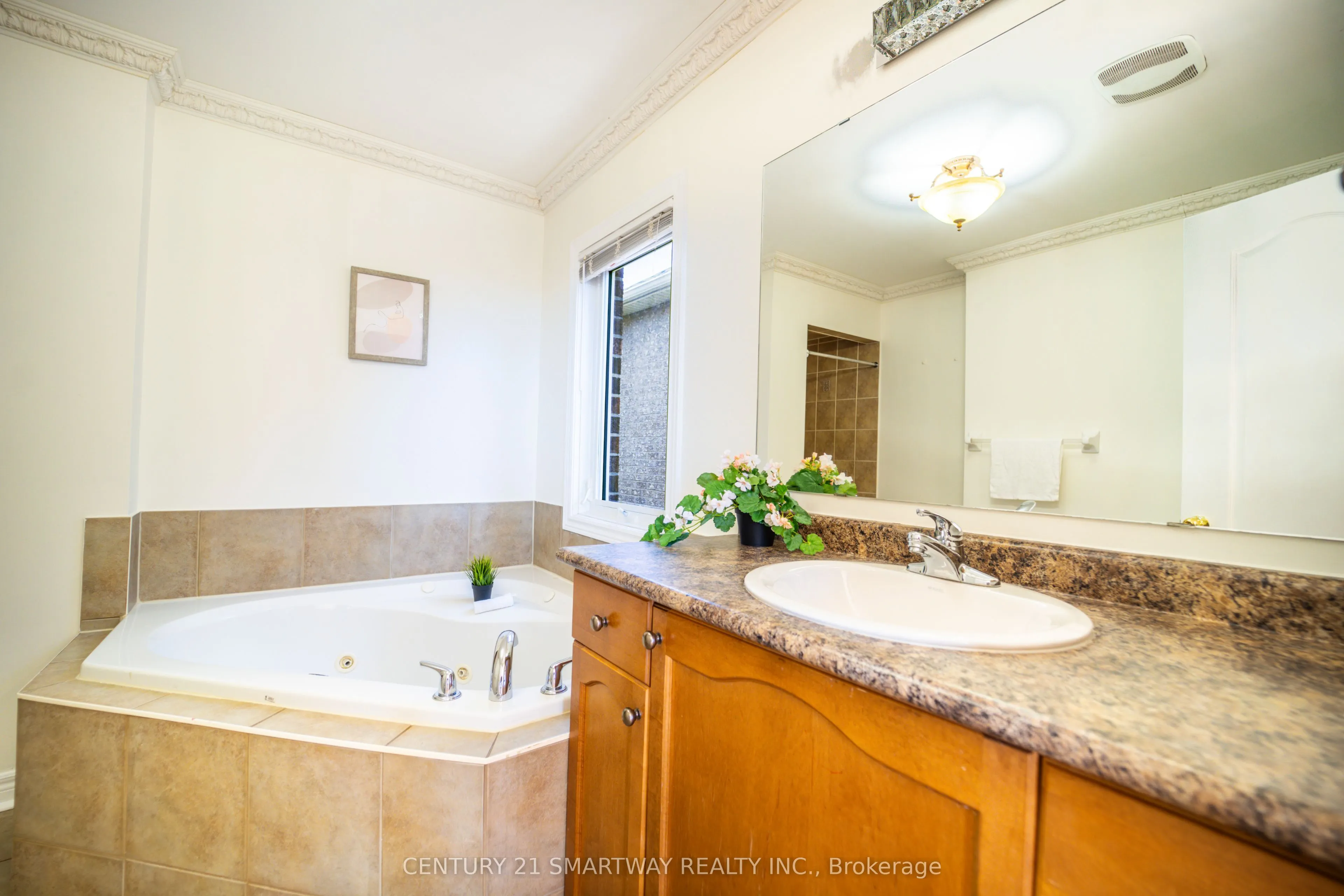 5 Rocky Point Crescent