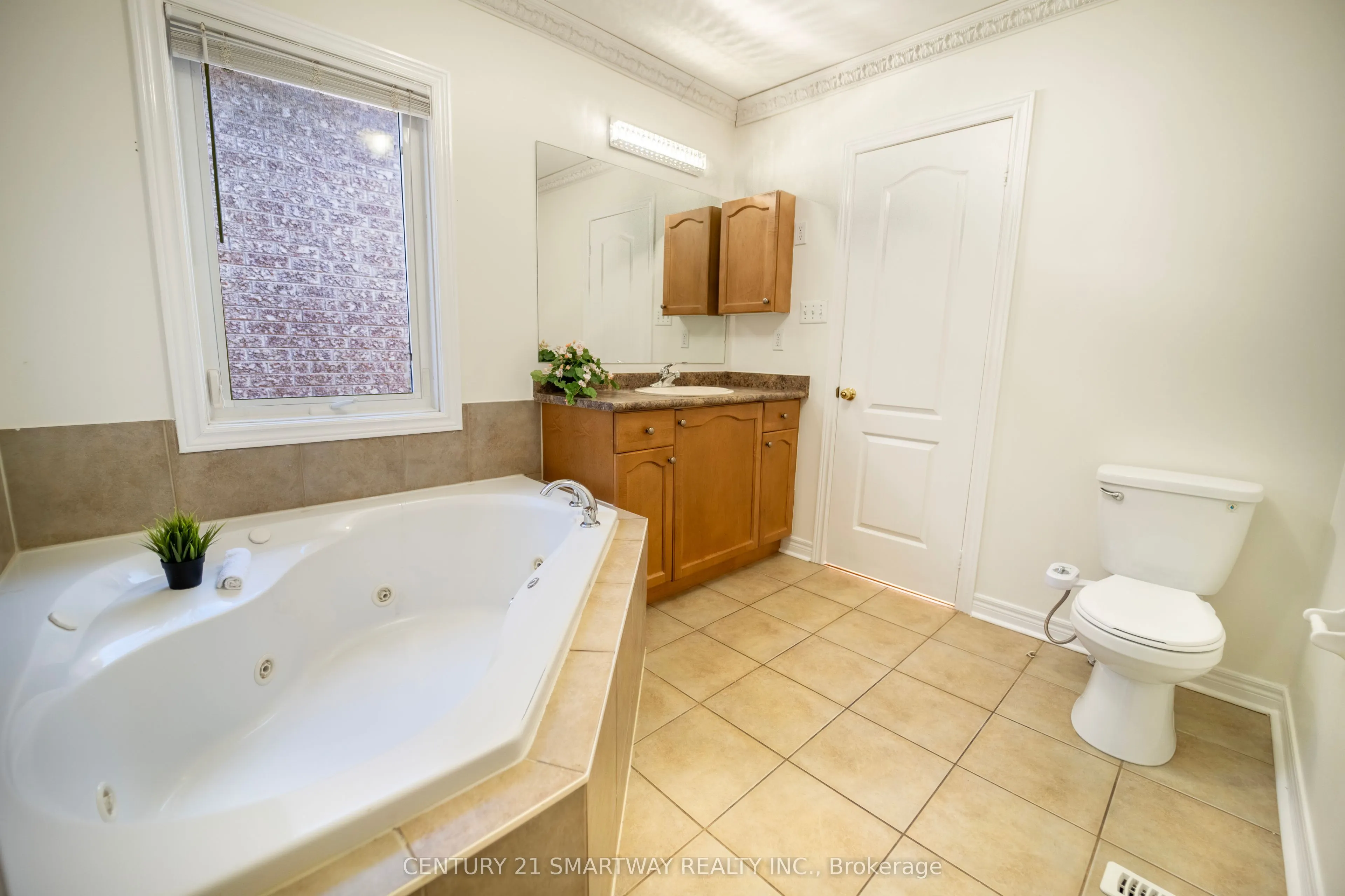 5 Rocky Point Crescent