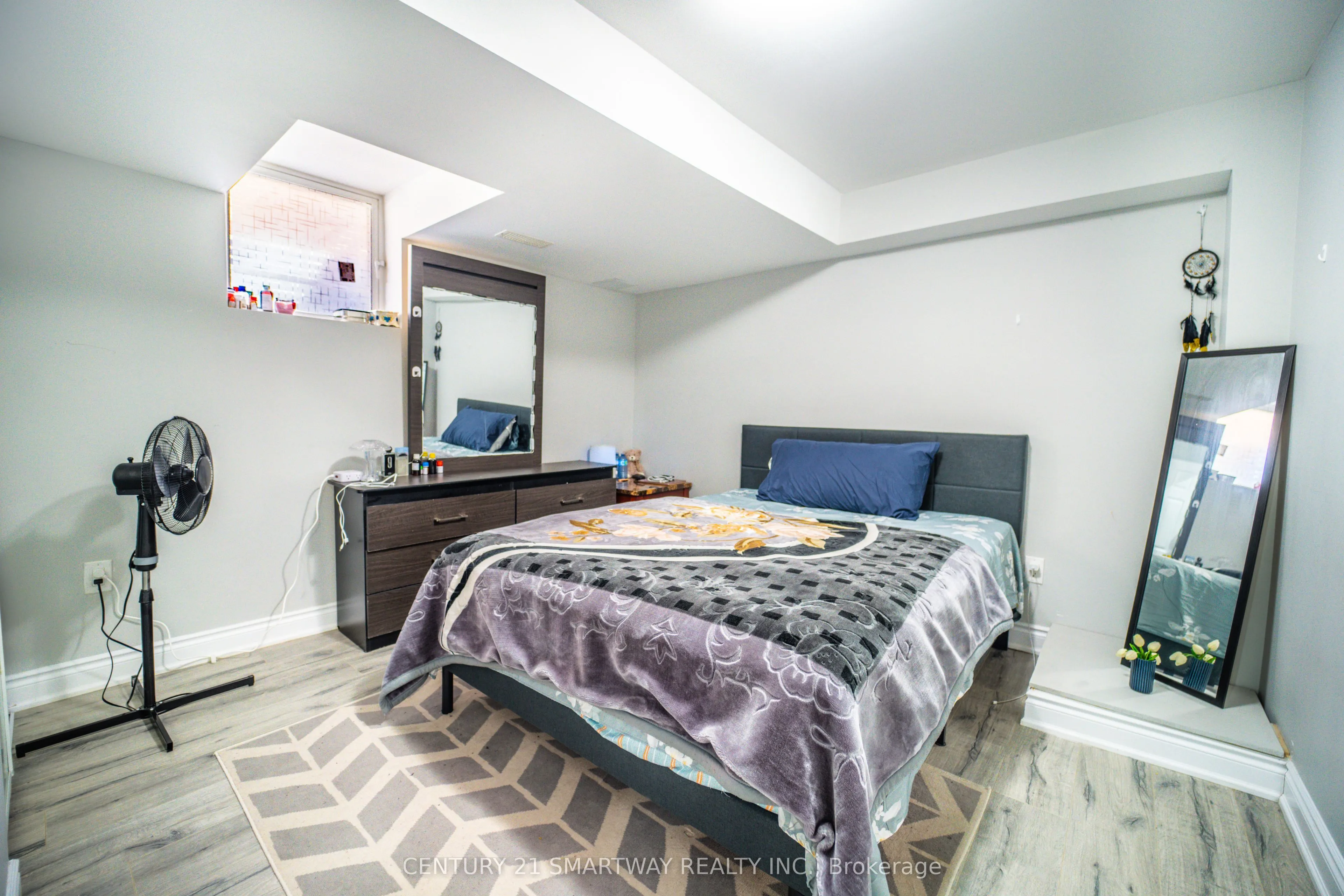 5 Rocky Point Crescent
