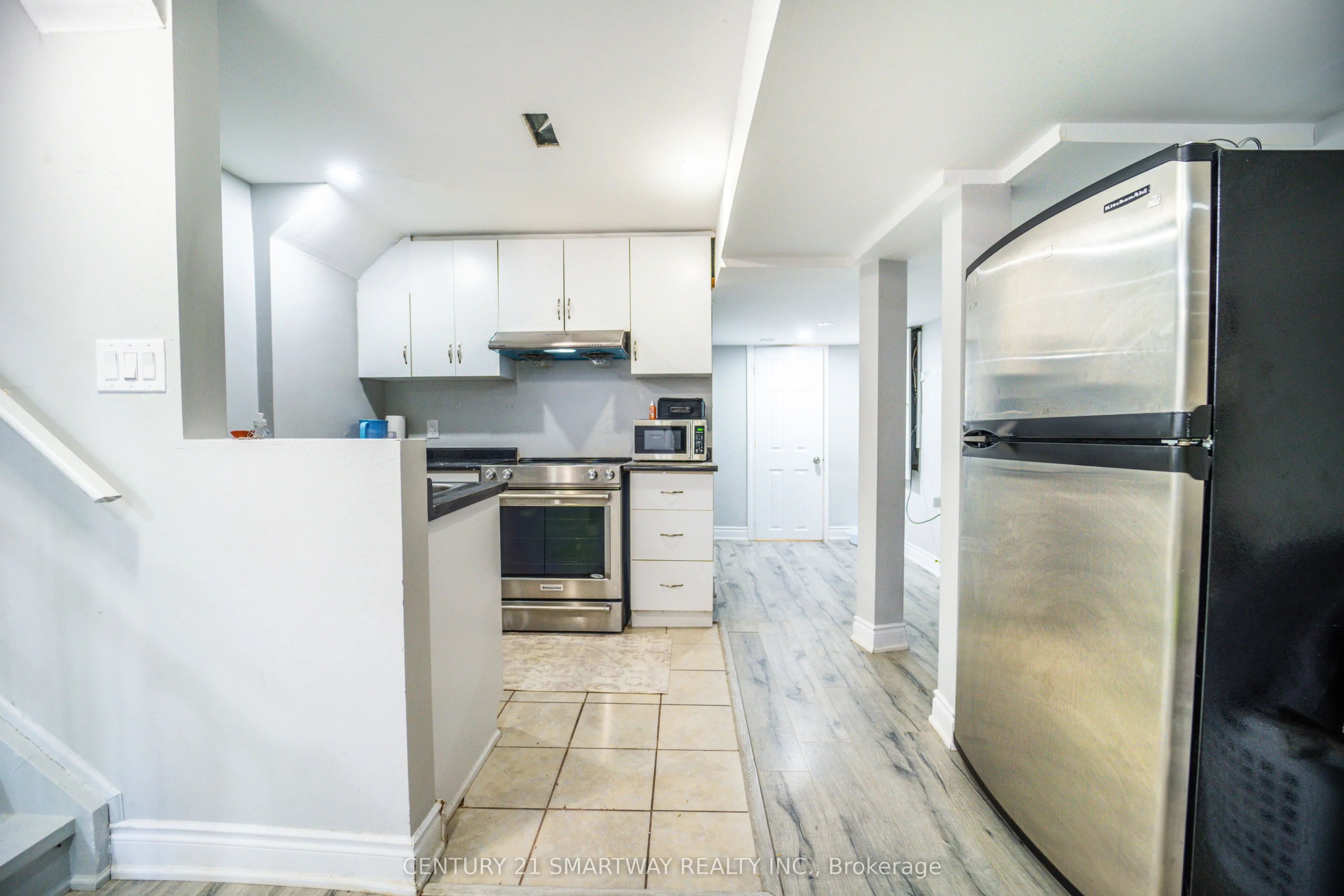 5 Rocky Point Crescent