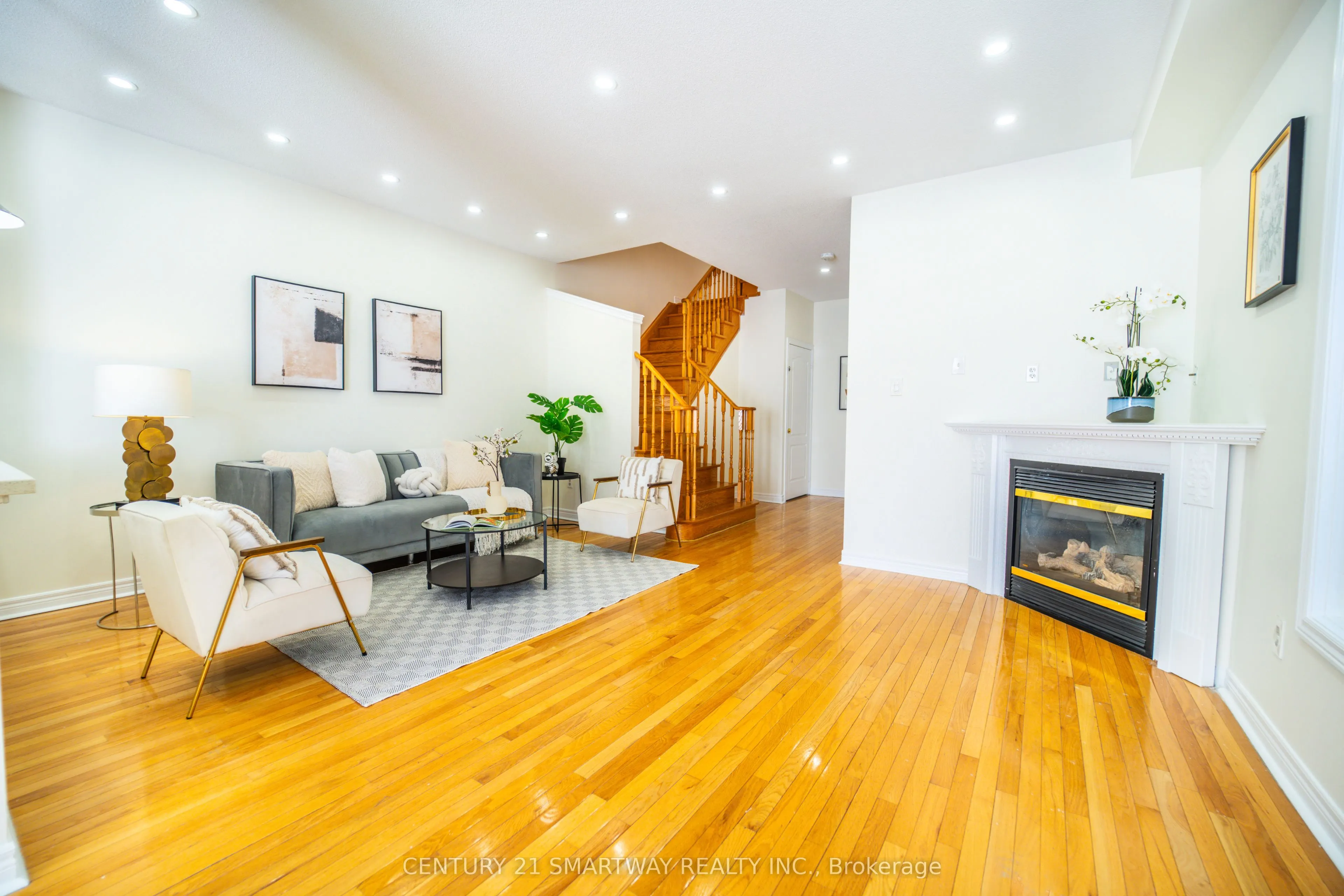 5 Rocky Point Crescent
